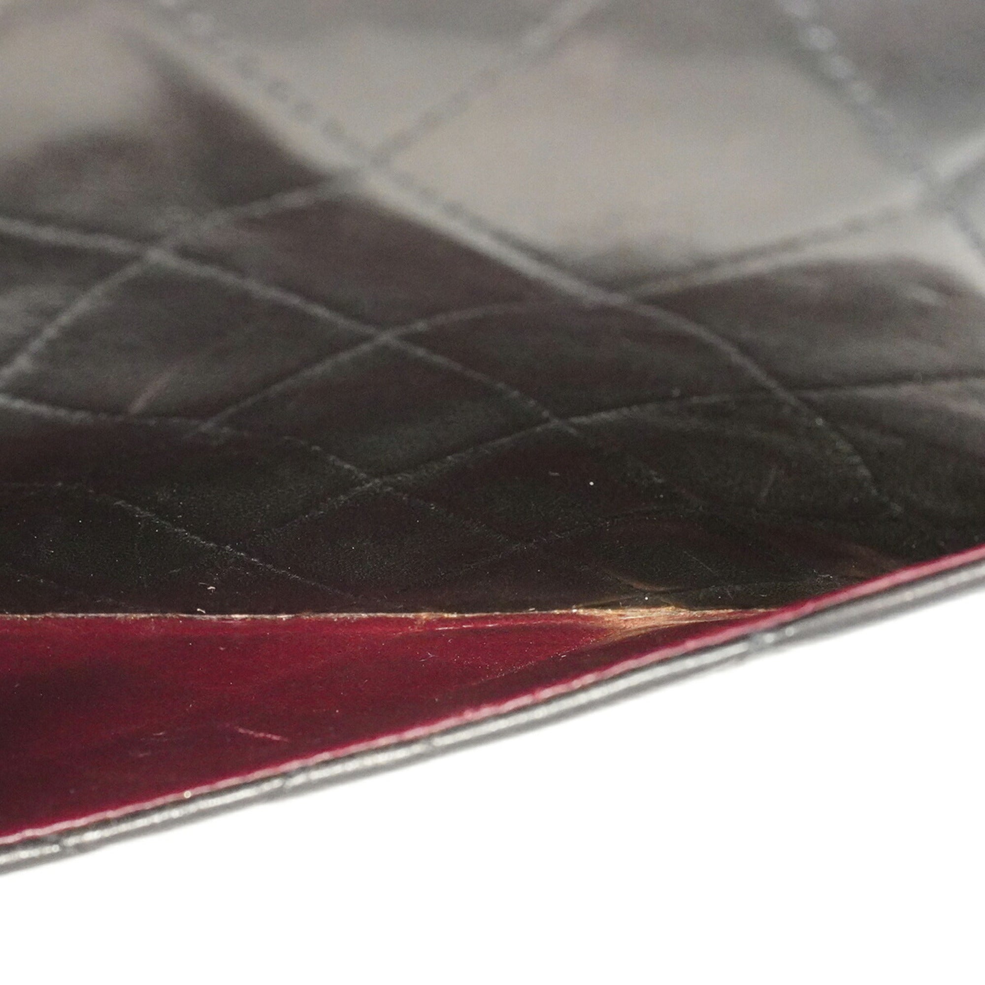 Chanel Black Leather Shoulder Bag (Pre-Owned)