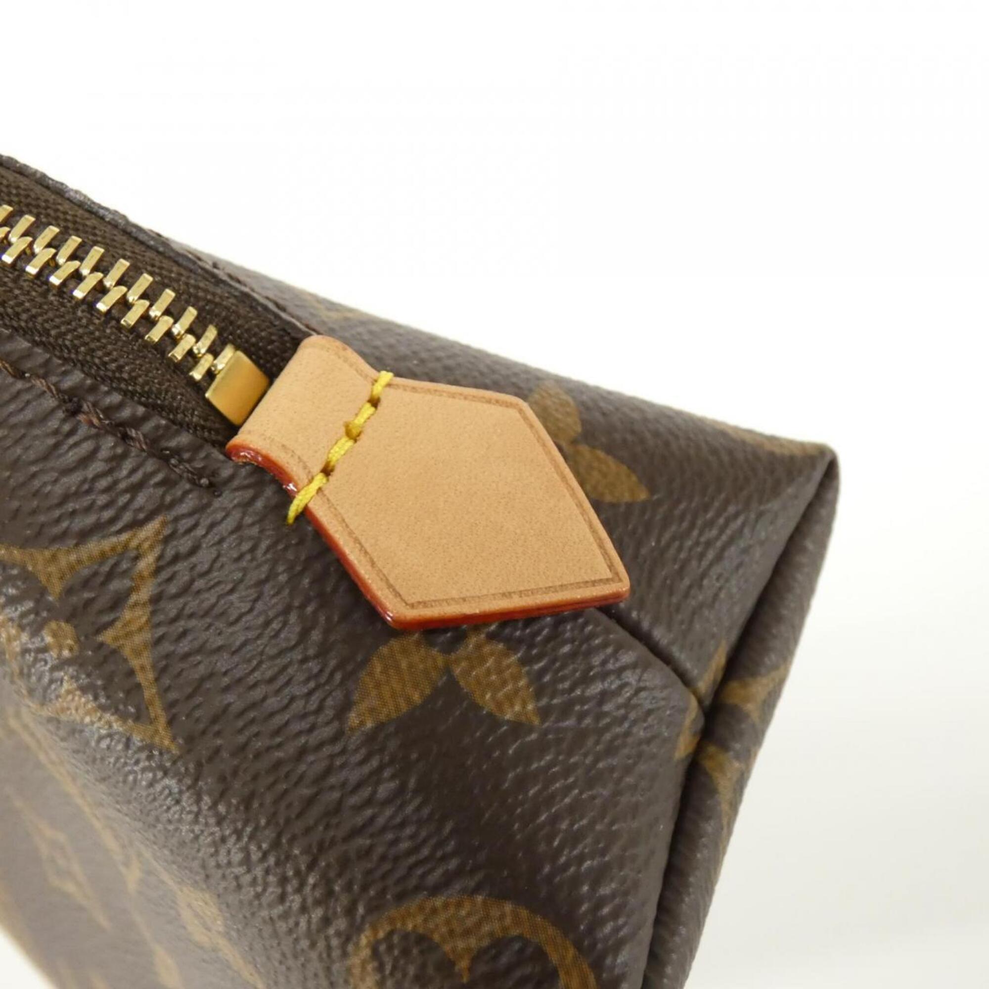 Louis Vuitton Brown Coated Canvas Handbag Pochette Pouch Wash Bag (Pre-Owned)