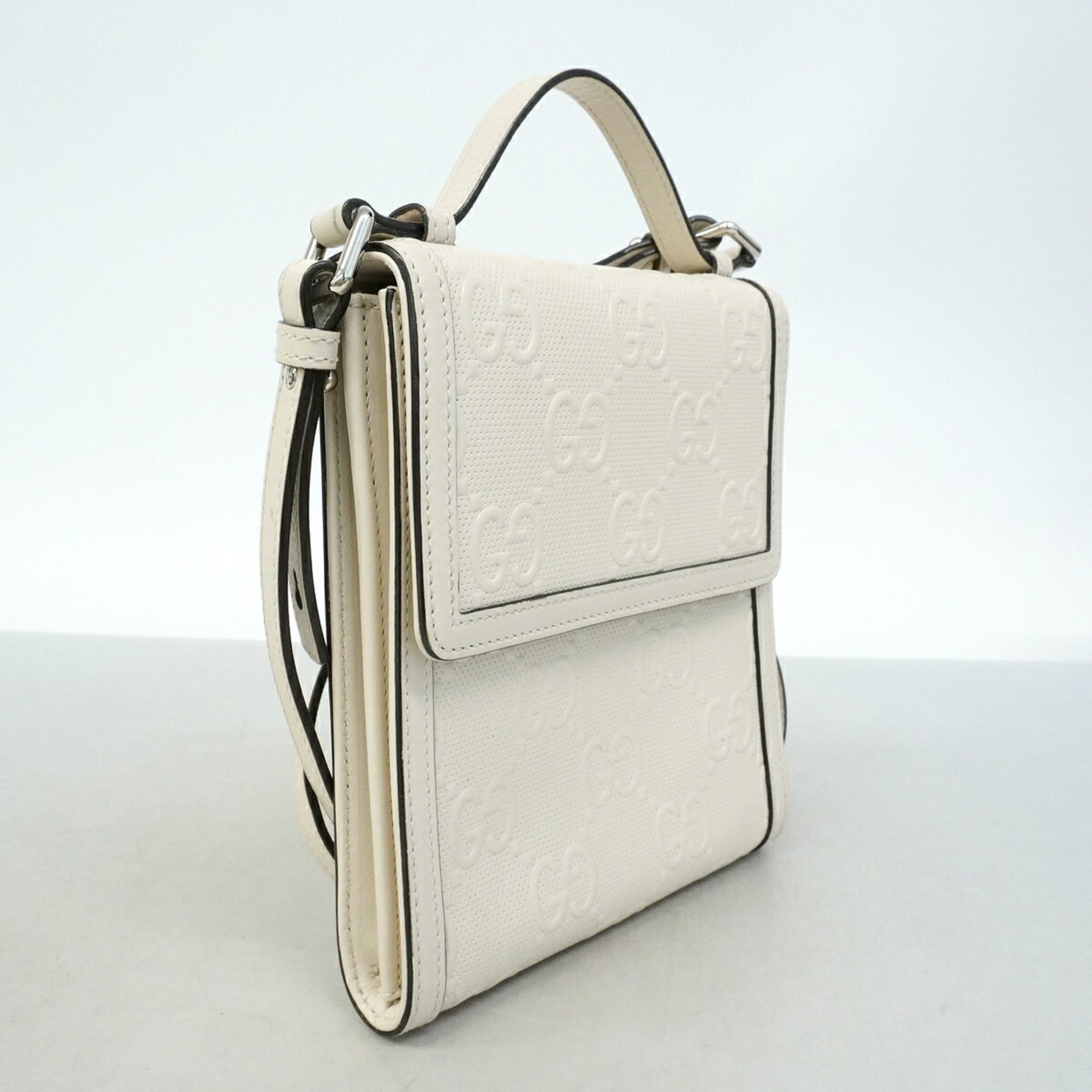 Gucci White Leather Shoulder Bag (Pre-Owned)