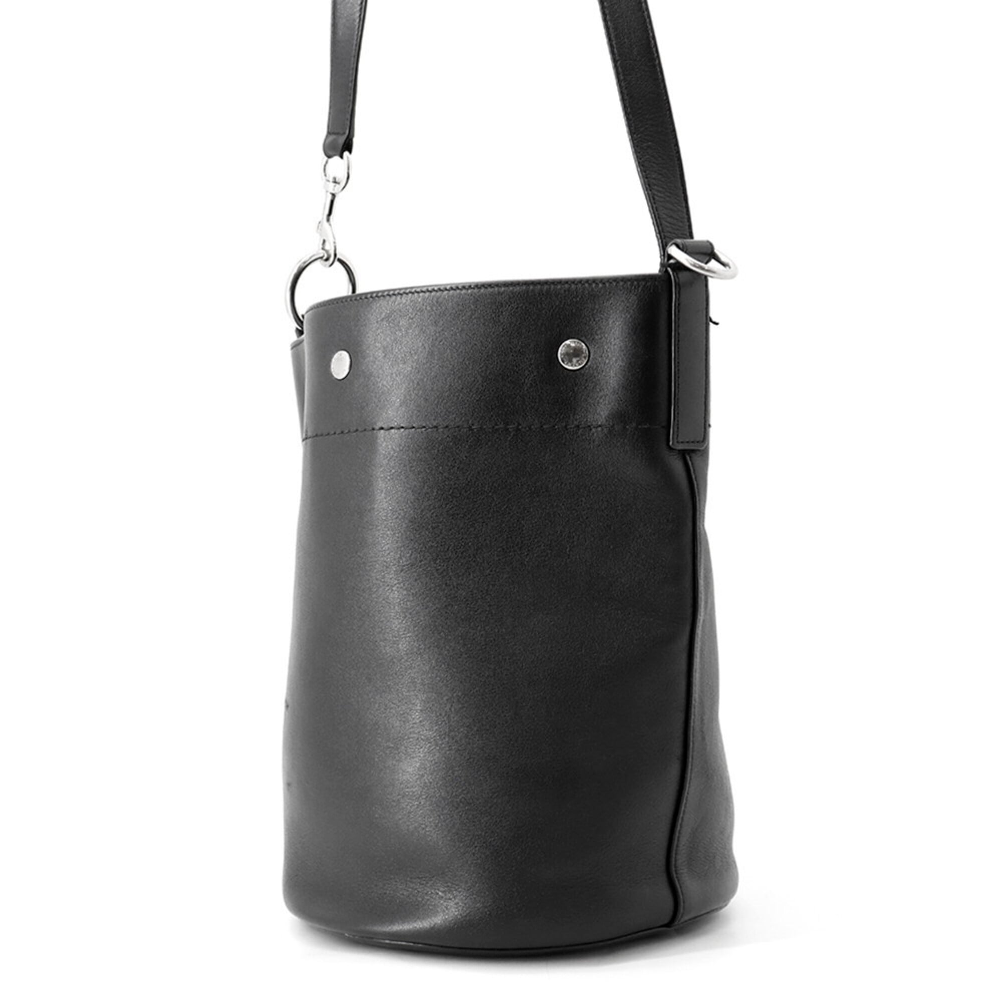 Yves Saint Laurent Black Leather Handbag Shoulder Bag (Pre-Owned)