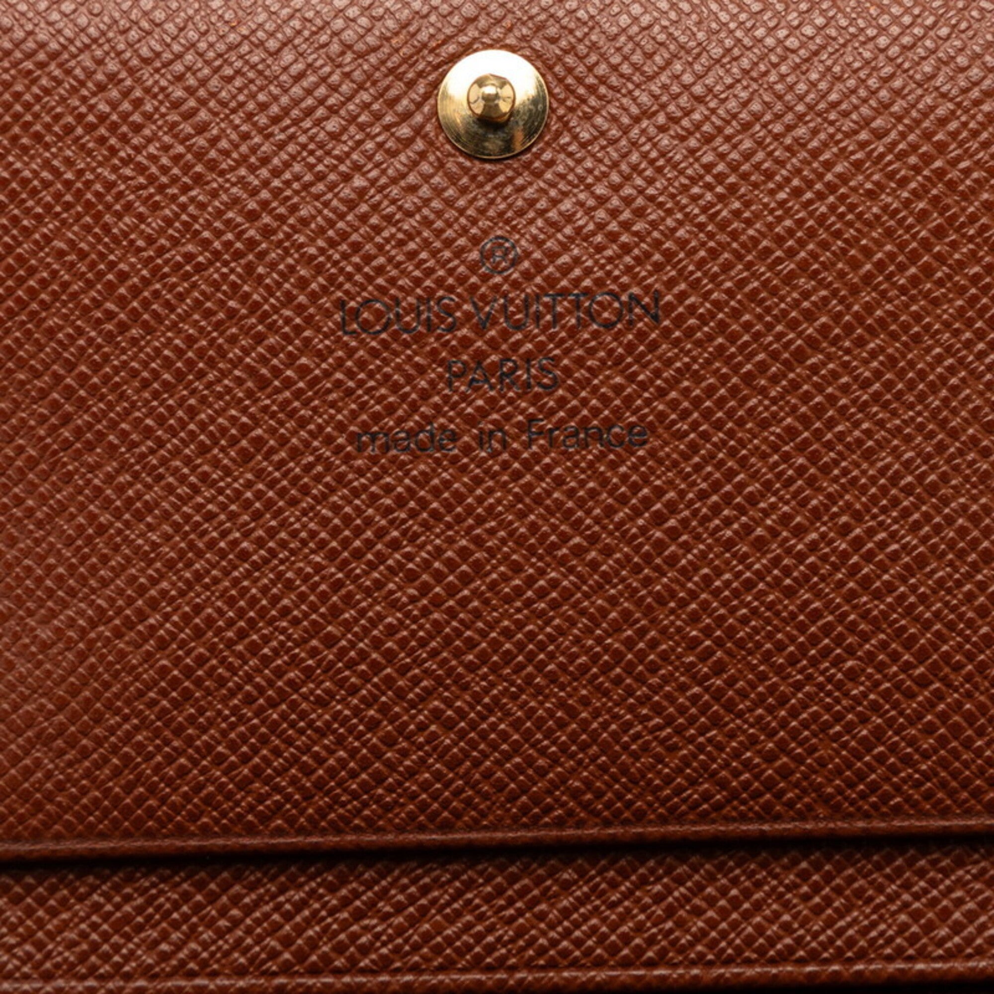Louis Vuitton Monogram Brown Pvc Leather Wallet (Bi-Fold) (Pre-Owned)