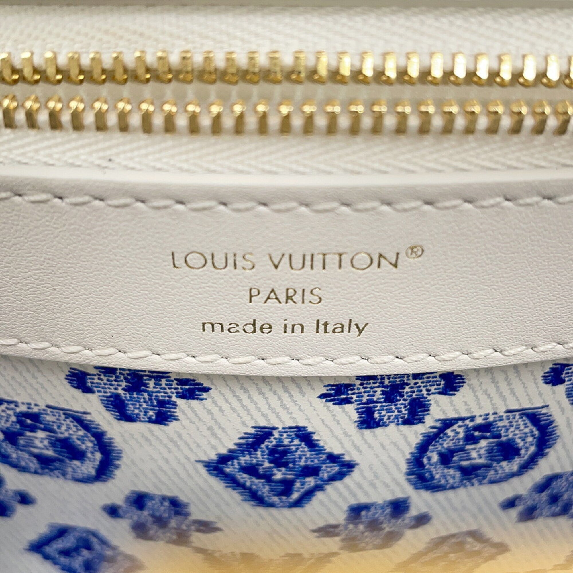 Louis Vuitton Brown Exotic Leather Handbag Shoulder Bag (Pre-Owned)