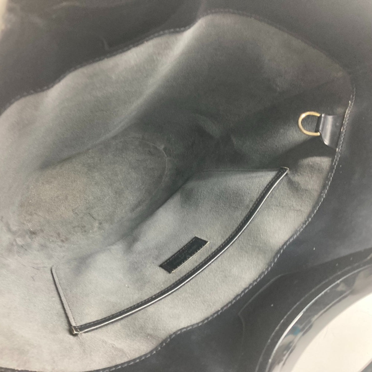 Louis Vuitton Black Noir Epi Leather Handbag (Pre-Owned)
