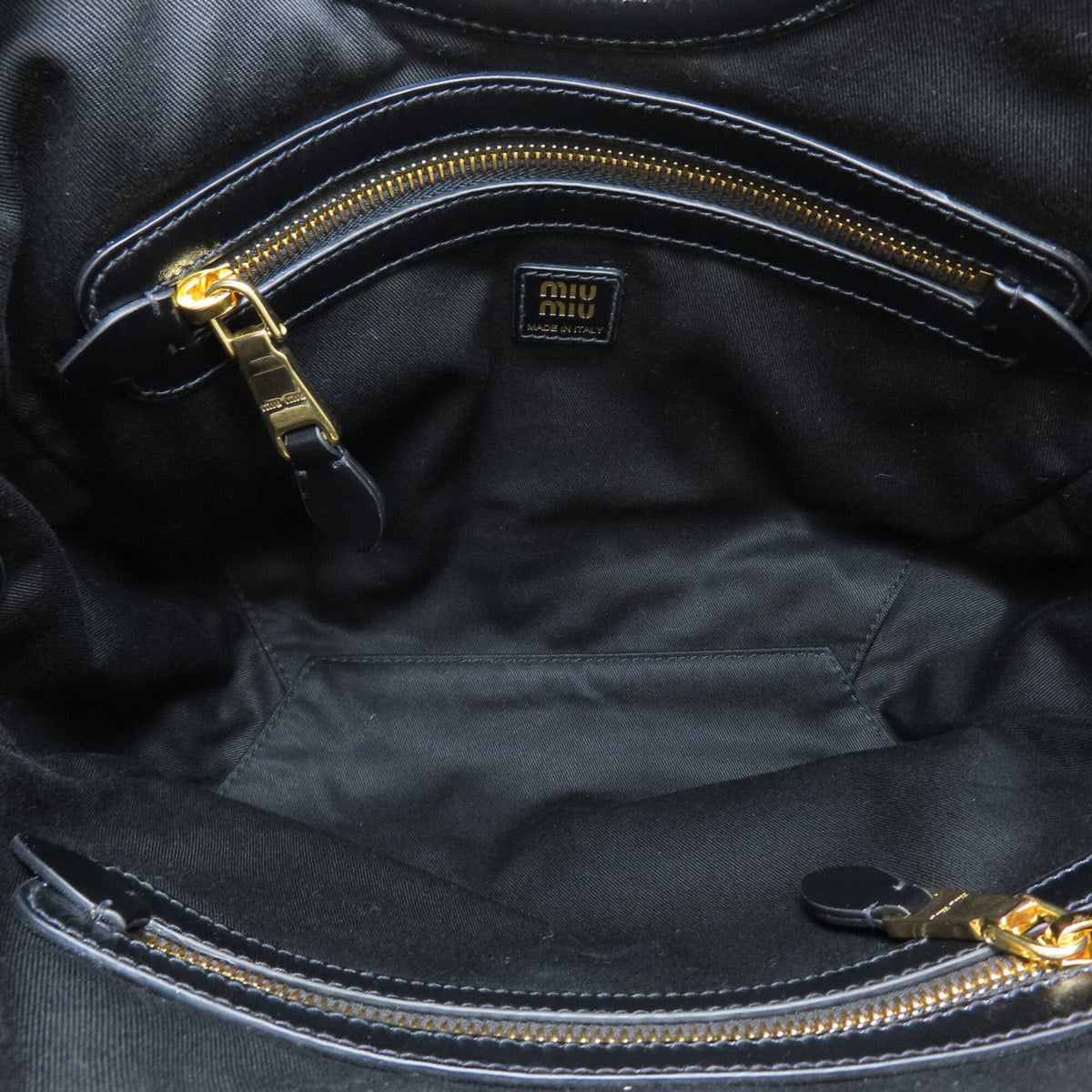 Miu Miu Black Leather Tote Bag (Pre-Owned)