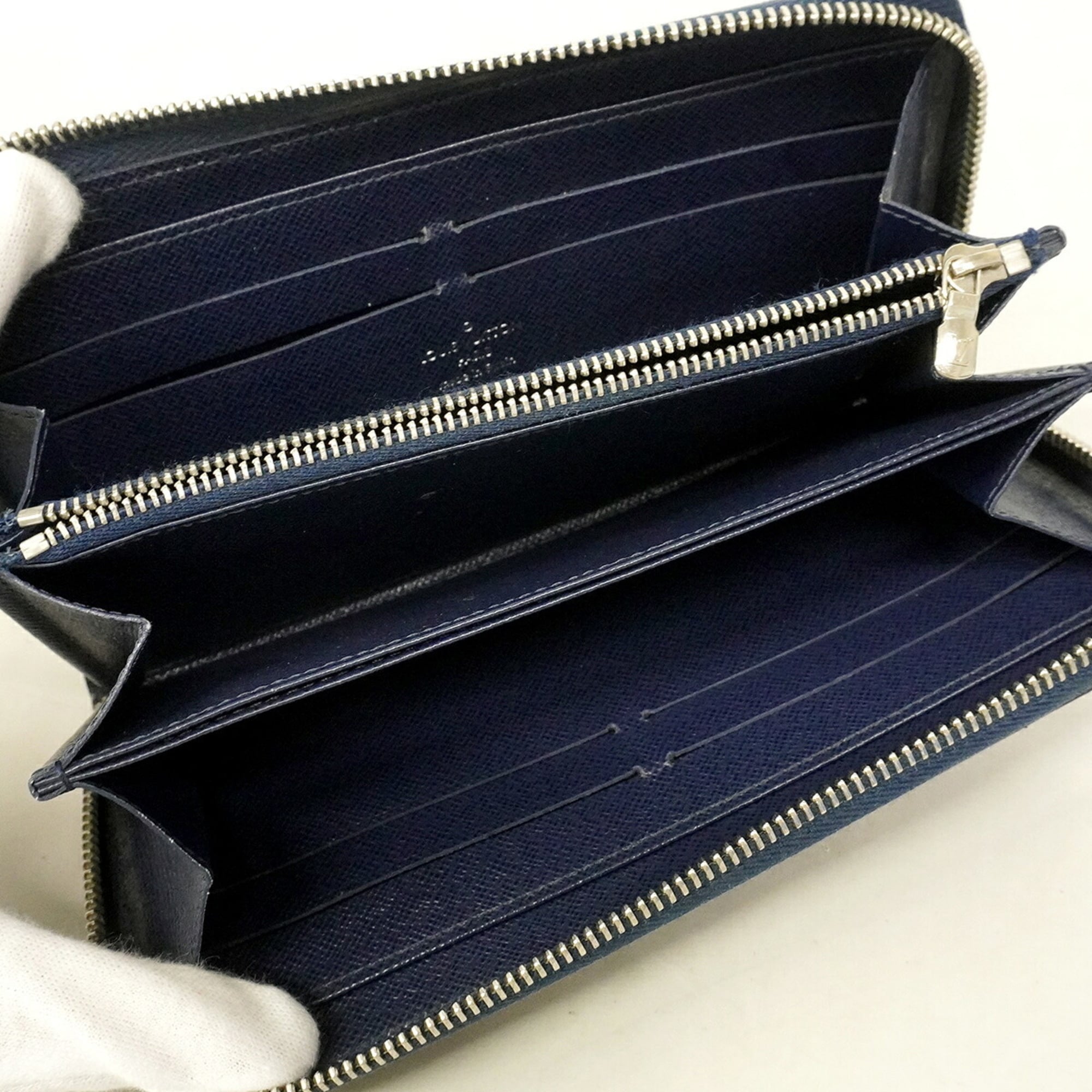 Louis Vuitton Navy Long Wallet (Bi-Fold) (Pre-Owned)