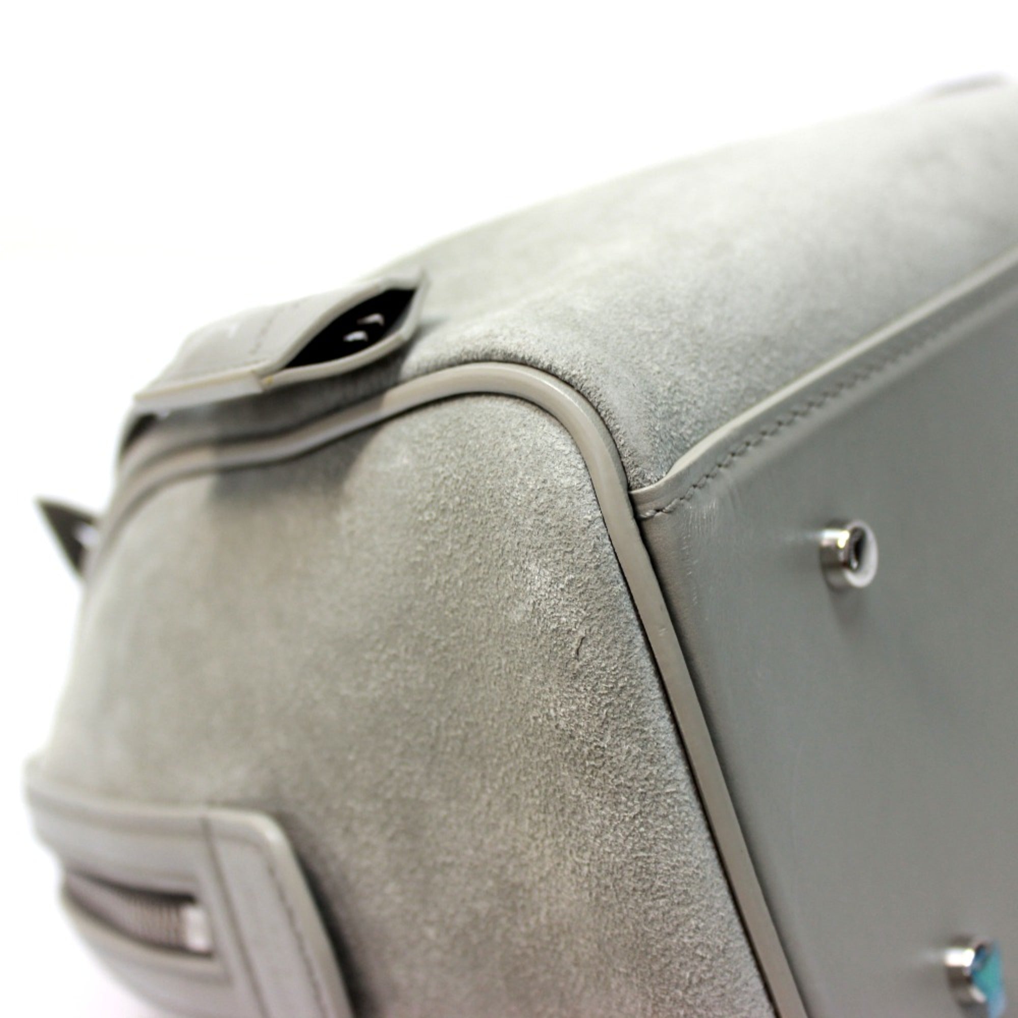 Louis Vuitton Gray Leather Handbag (Pre-Owned)