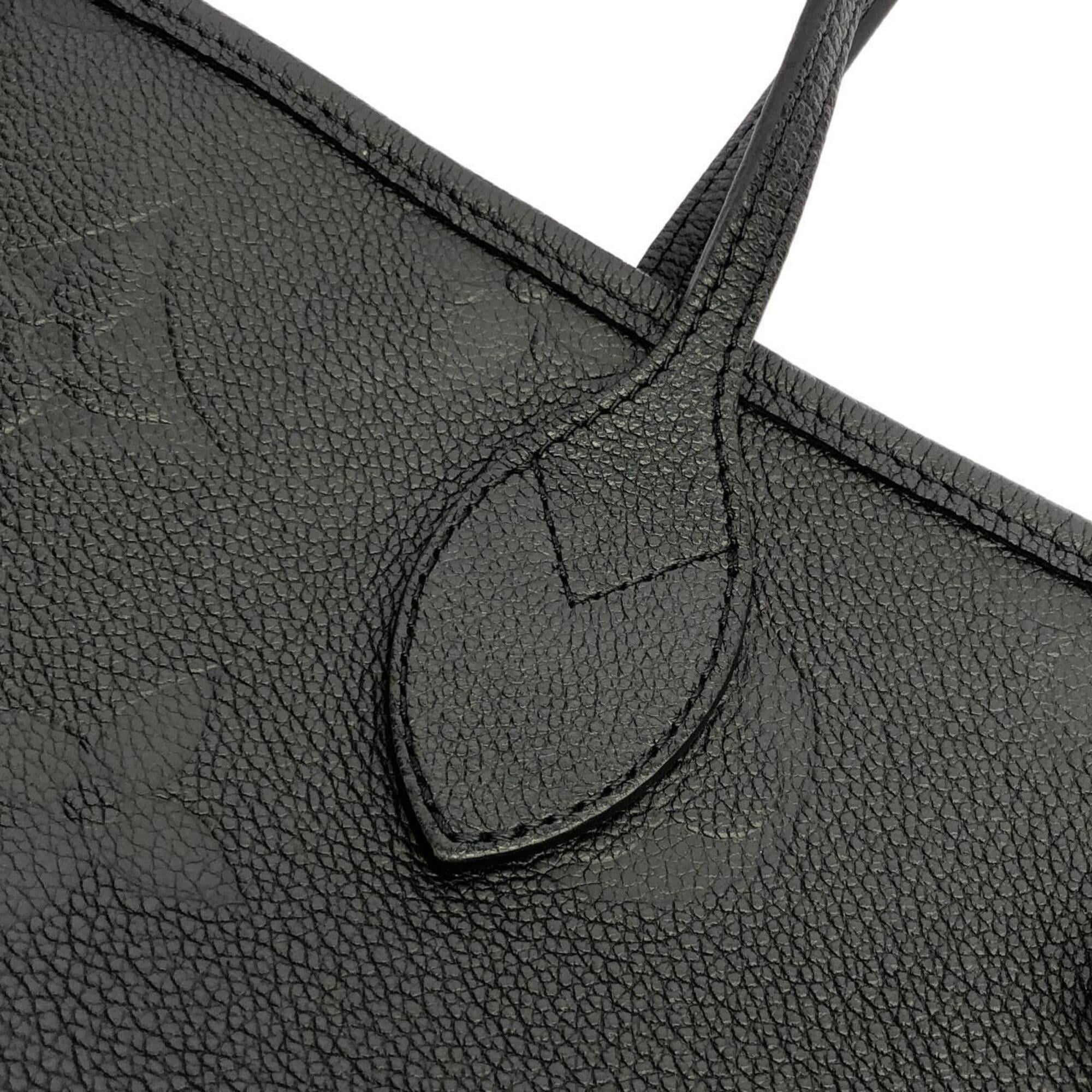Louis Vuitton Black Leather Handbag Pouch (Pre-Owned)