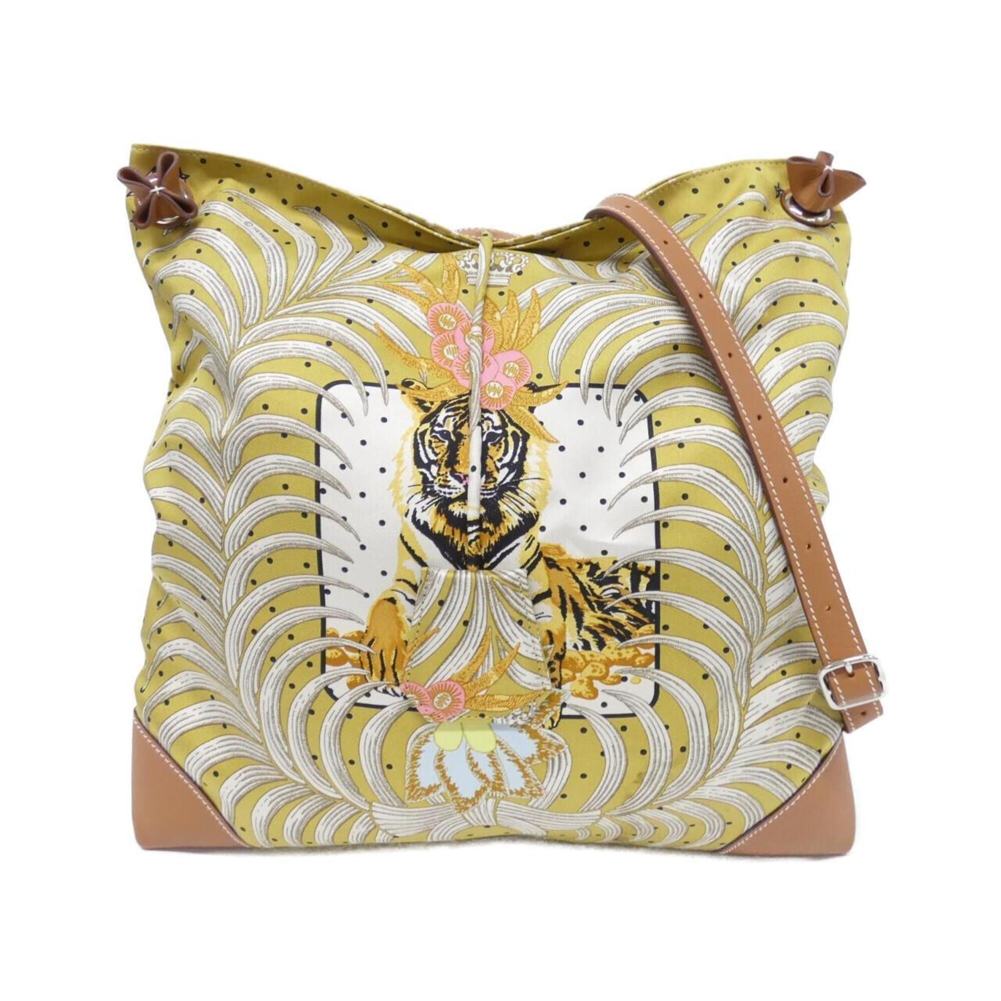 Hermes Beige Silk Swift Leather Shoulder Bag (Pre-Owned)