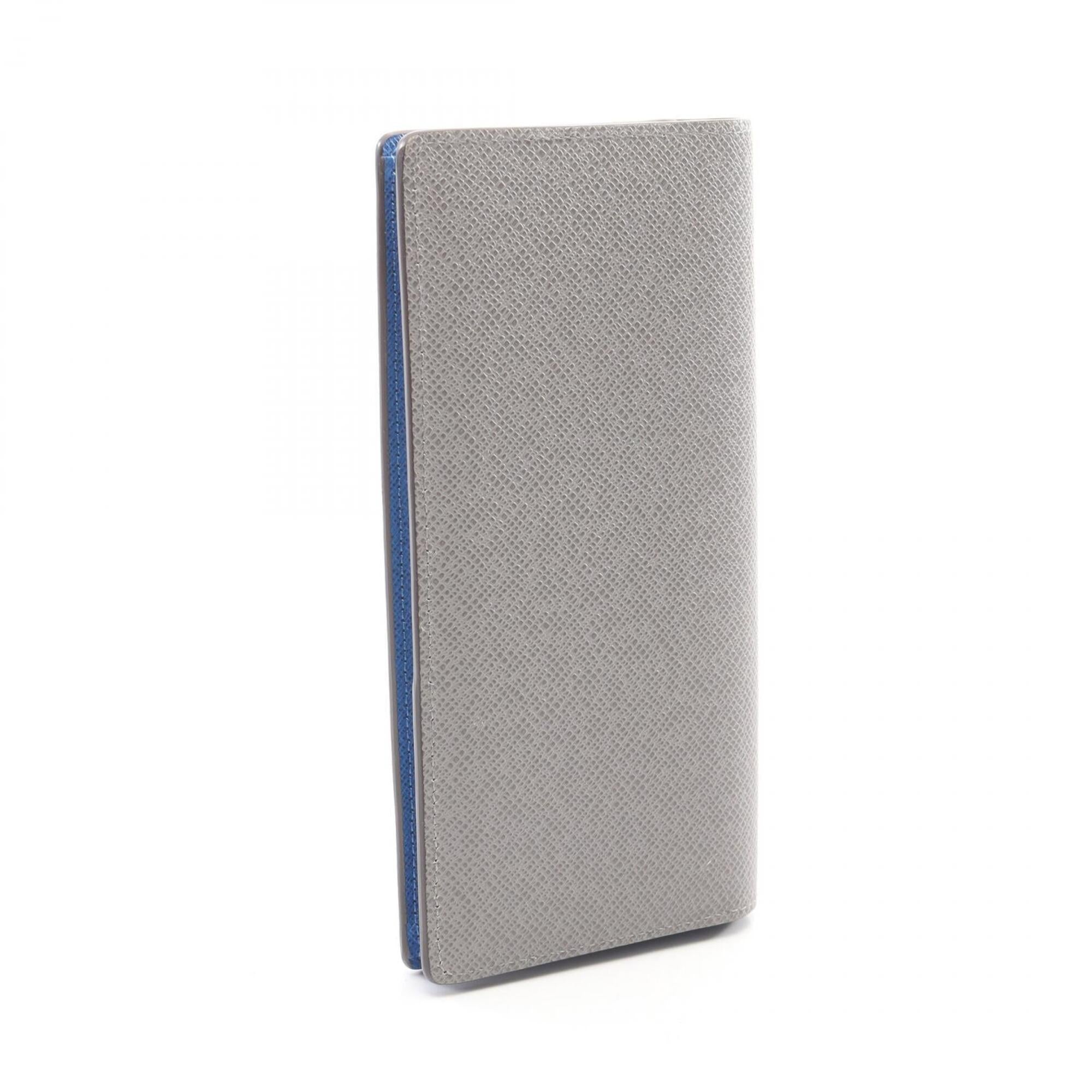 Louis Vuitton Gray Taiga Leather Leather Long Wallet (Bi-Fold) (Pre-Owned)