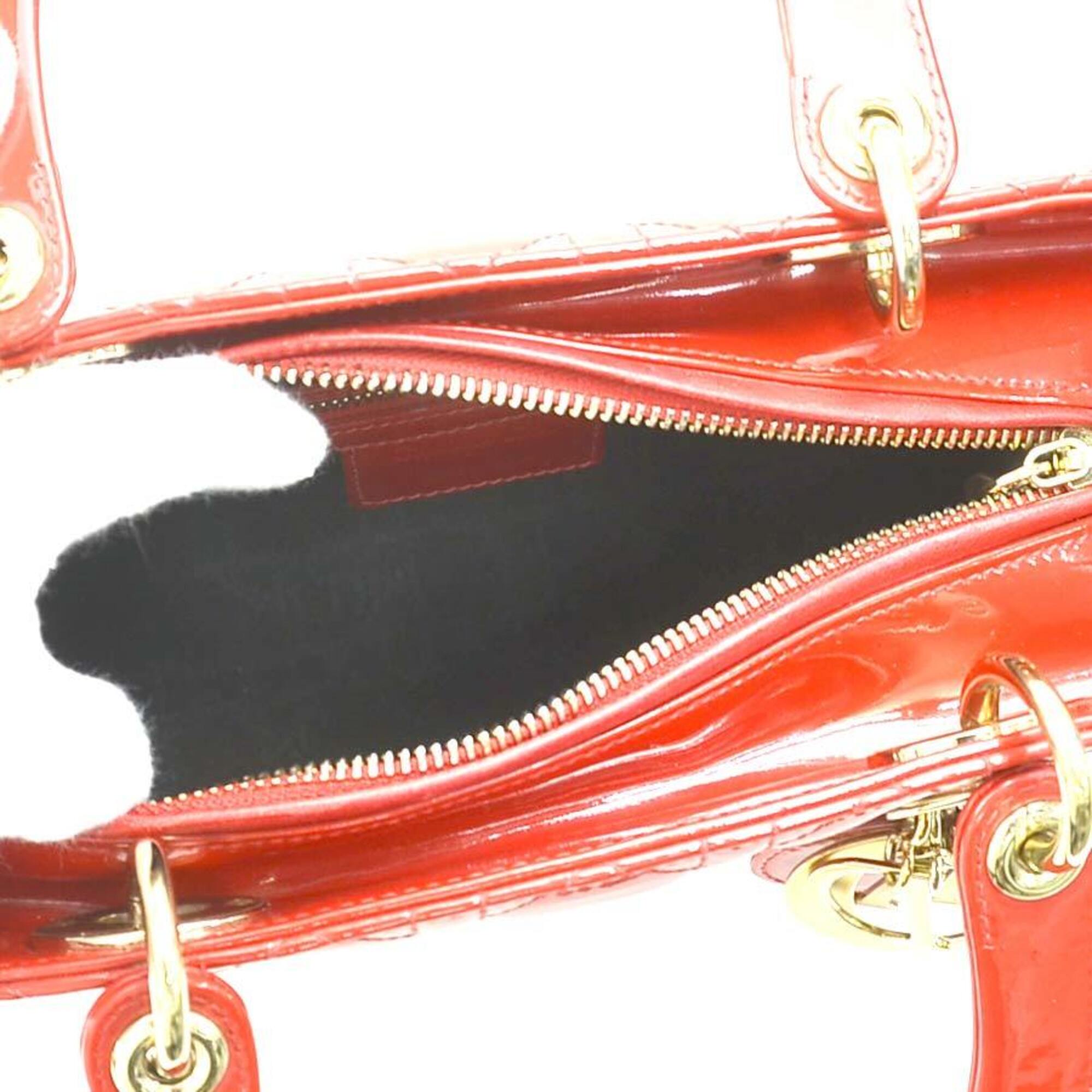 Christian Dior Red Color Patent Leather Handbag Shoulder Bag (Pre-Owned)