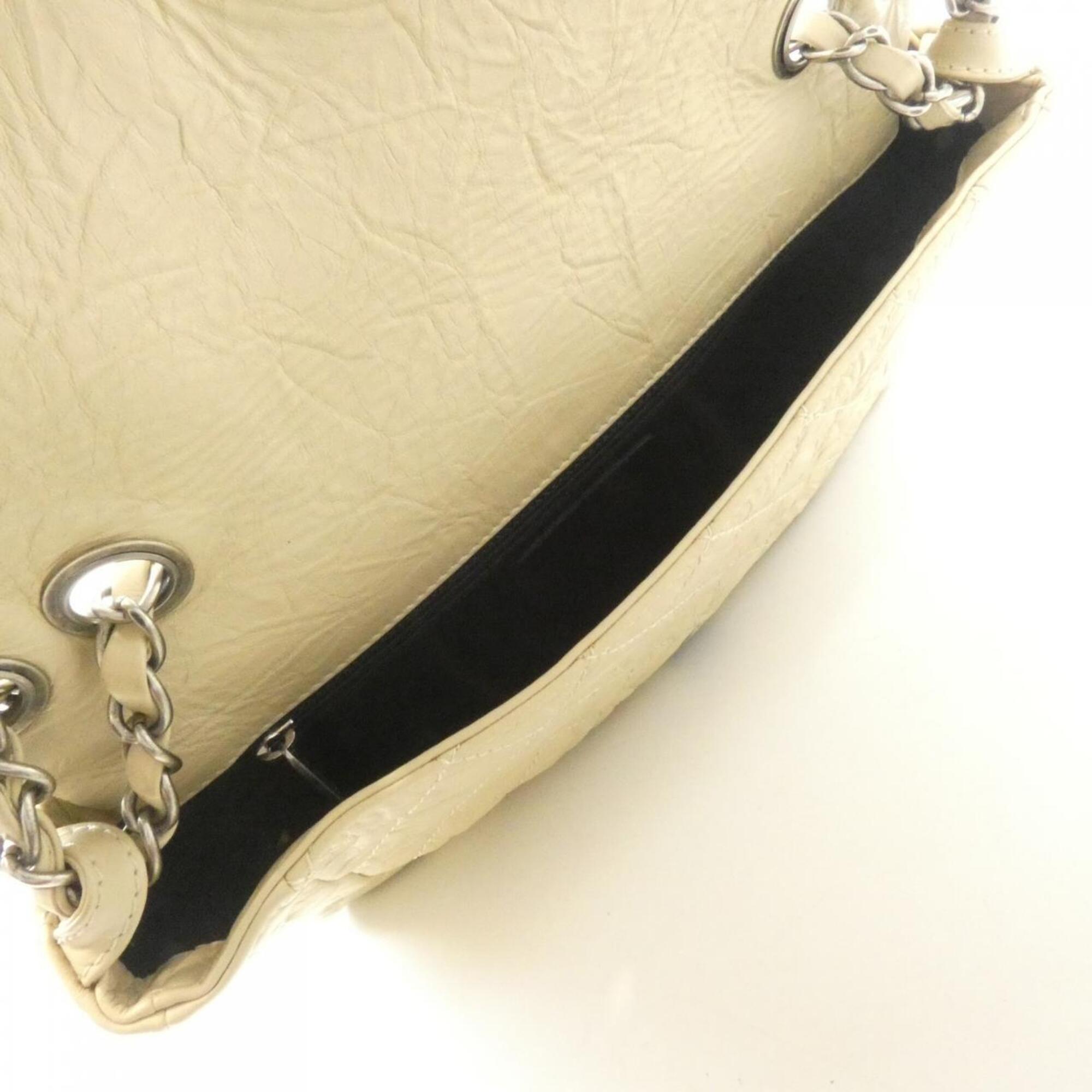 Chanel Light Beige Leather Shoulder Bag (Pre-Owned)