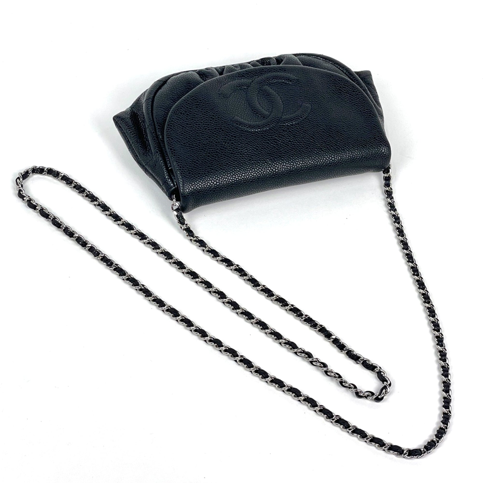 Chanel Black Grained Calfskin Shoulder Bag (Pre-Owned)