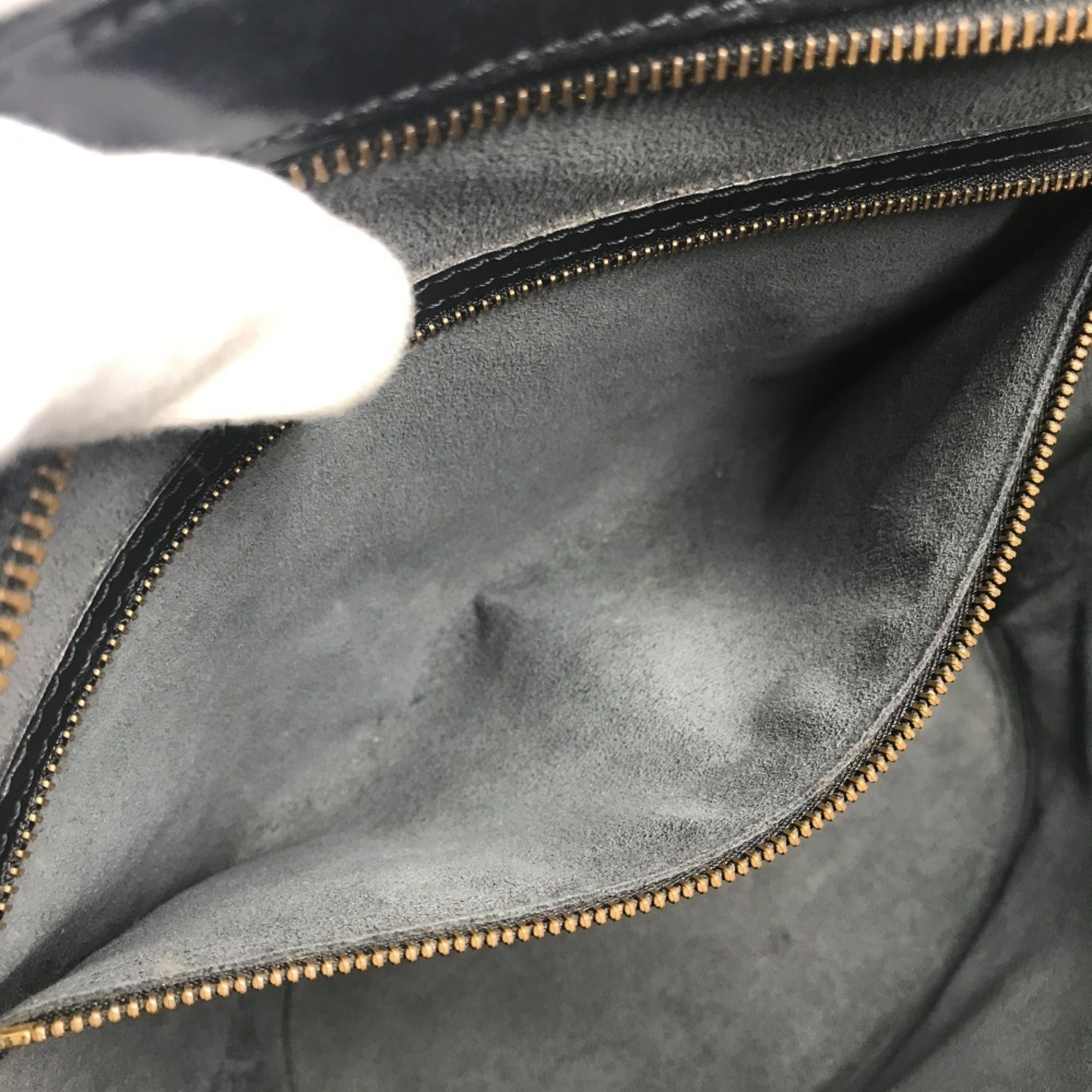 Louis Vuitton Black Noir Epi Leather Shoulder Bag Tote Bag (Pre-Owned)