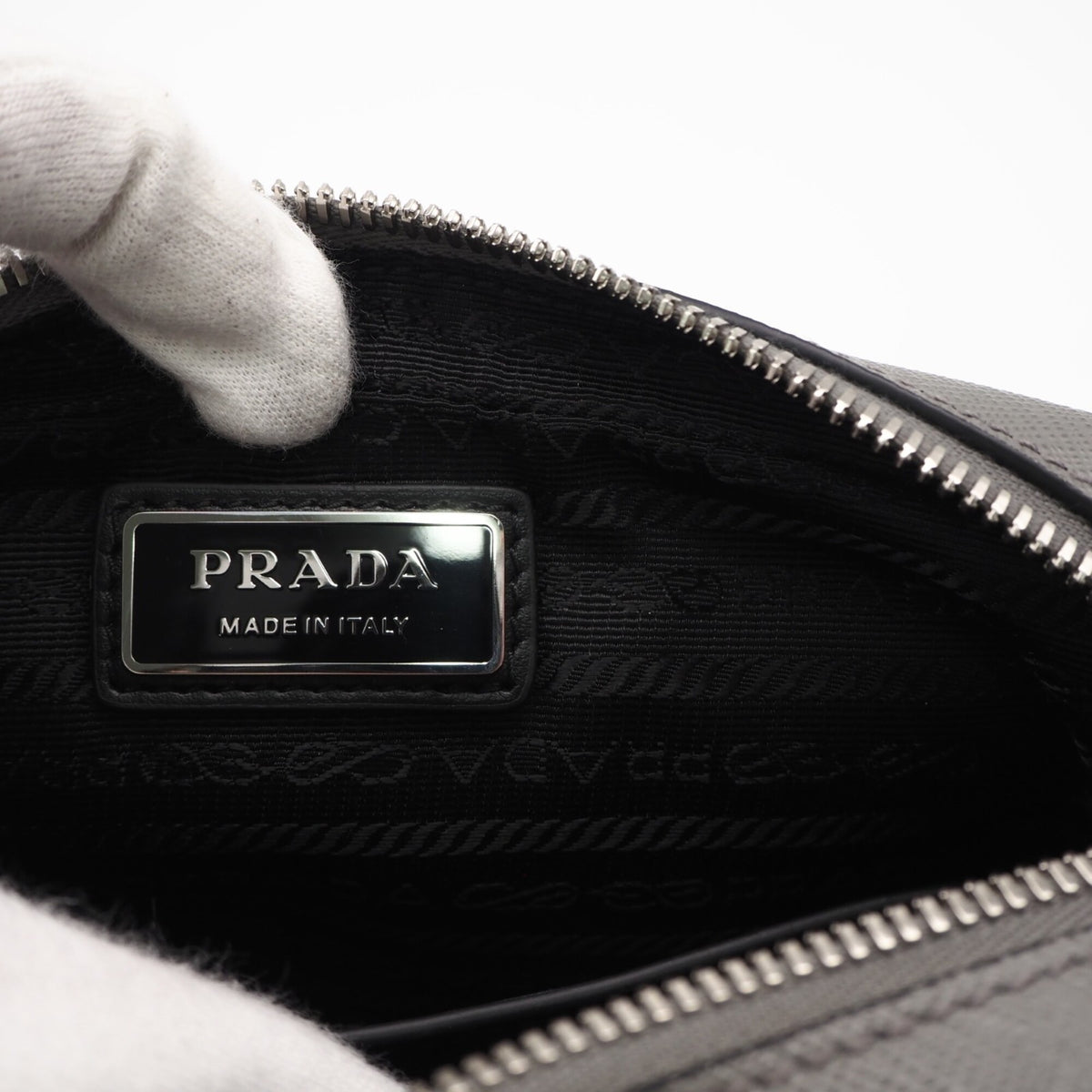 Prada Saffiano Gray Saffiano Shoulder Bag (Pre-Owned)