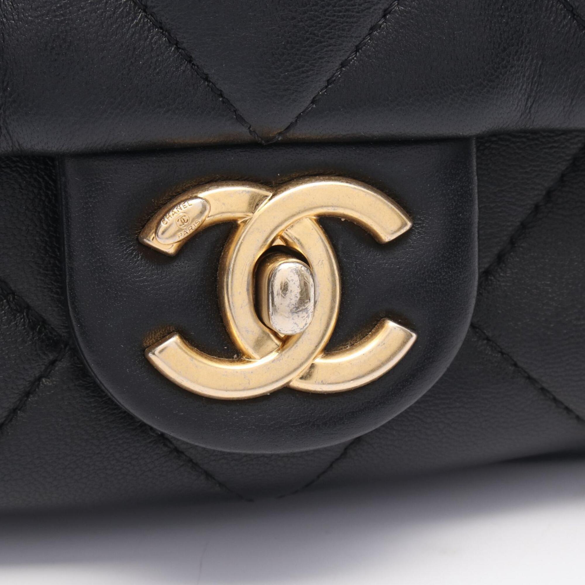 Chanel Black Leather Handbag Shoulder Bag (Pre-Owned)