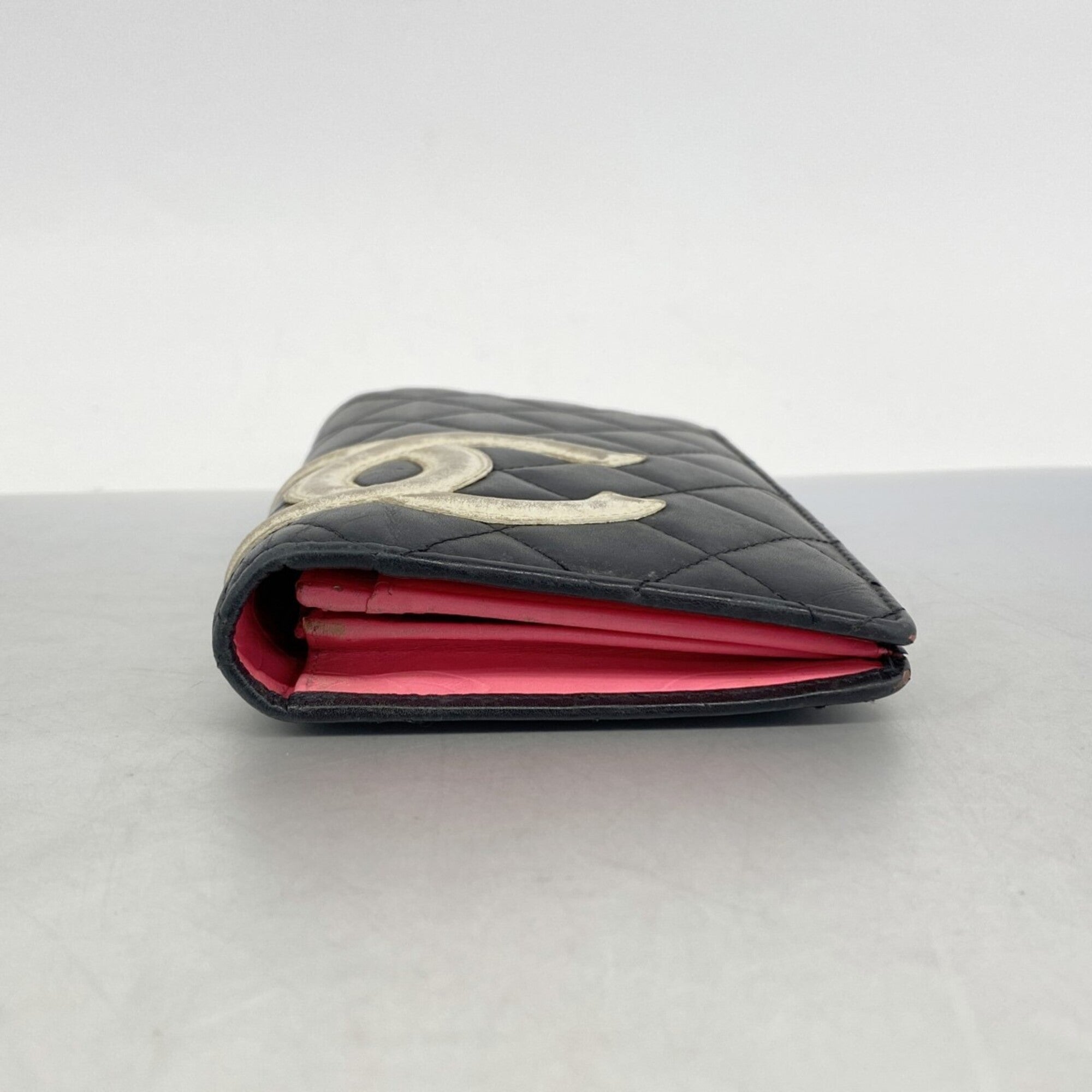 Chanel Black Leather Long Wallet (Bi-Fold) (Pre-Owned)