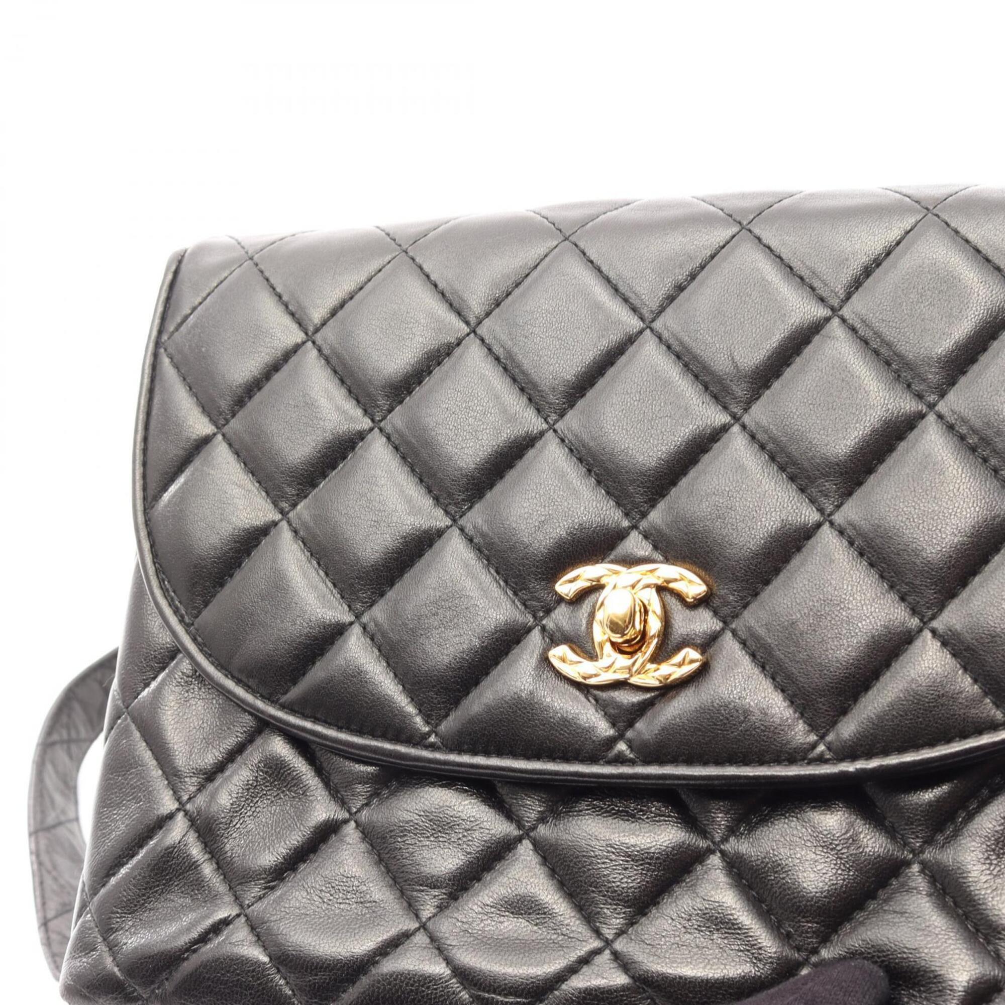 Chanel Black Leather Handbag Shoulder Bag (Pre-Owned)