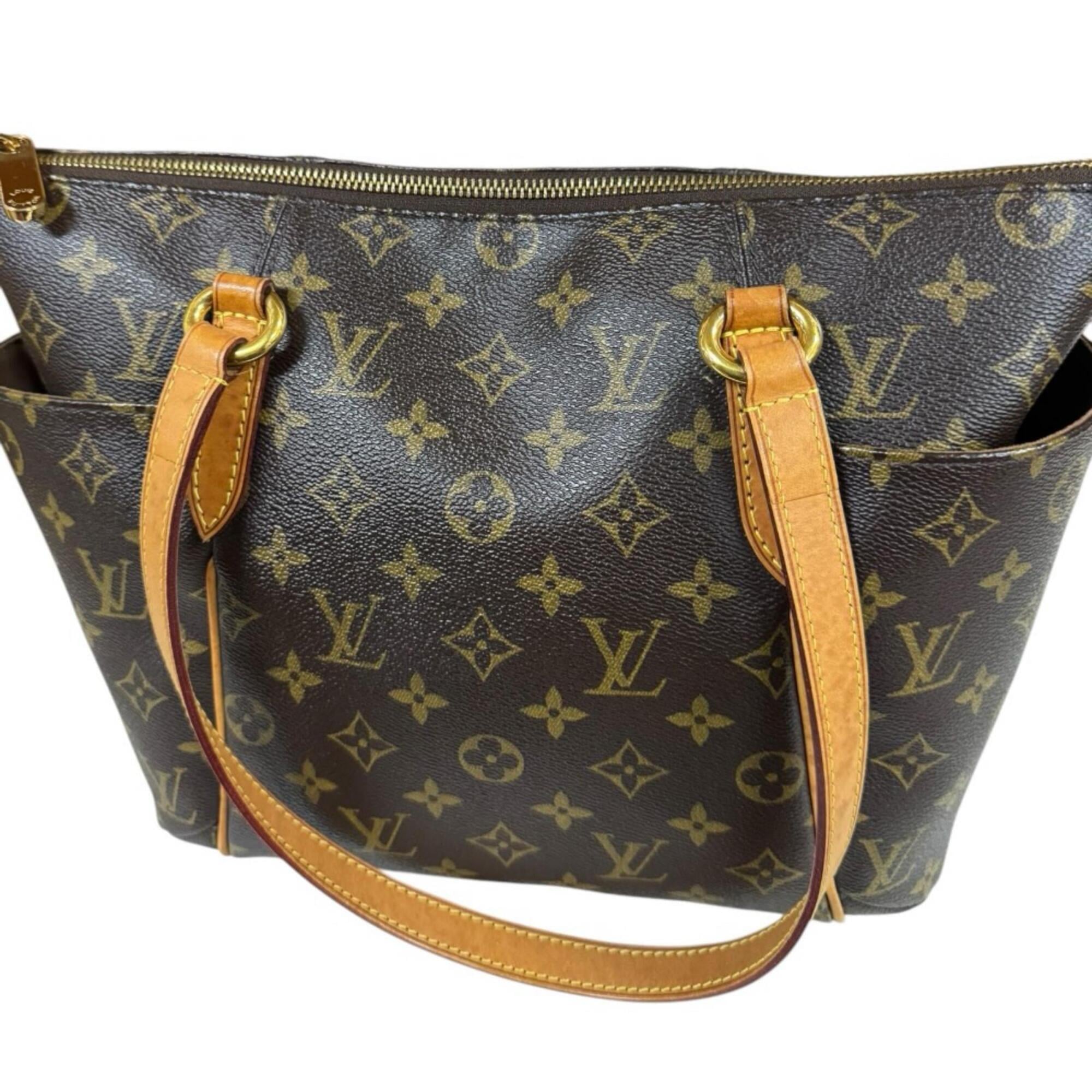 Louis Vuitton Brown Monogram Tote Bag (Pre-Owned)