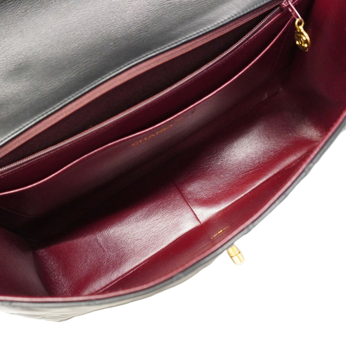 Chanel Black Leather Shoulder Bag (Pre-Owned)