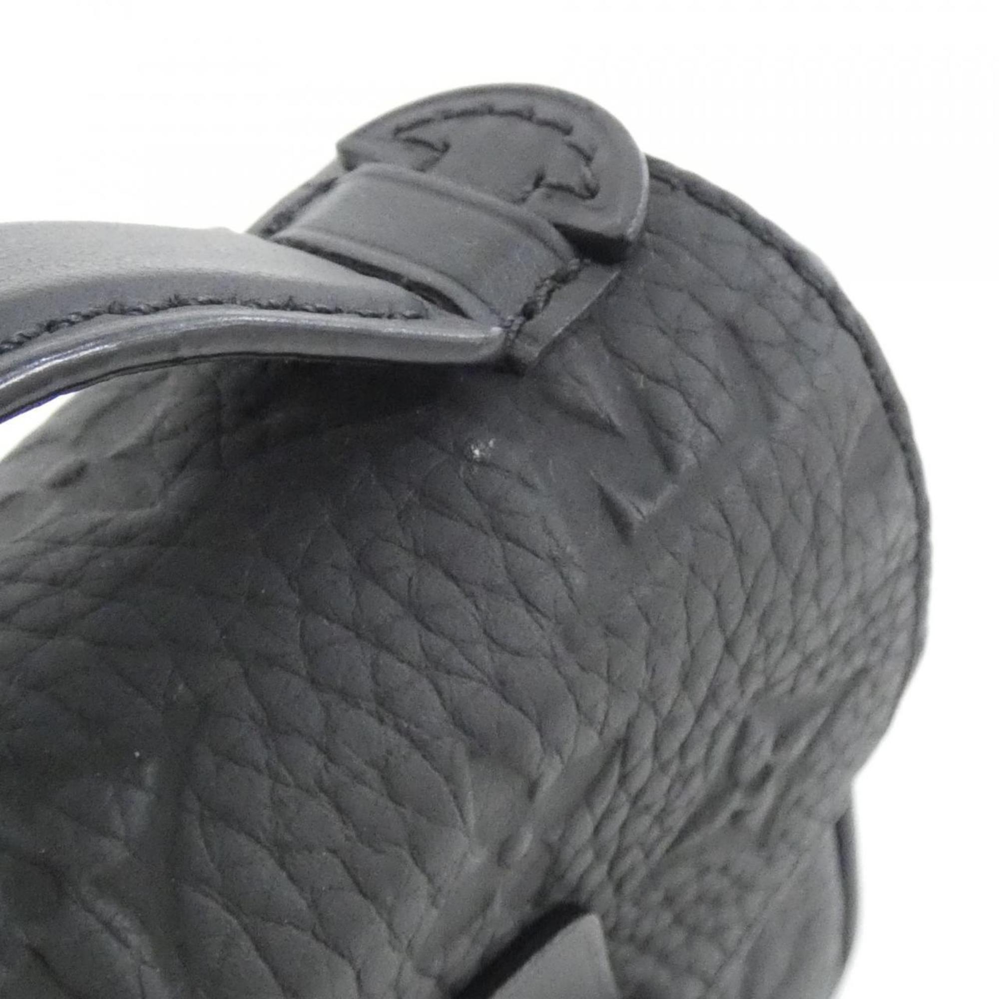Louis Vuitton Taurillon Black Leather Shoulder Bag (Pre-Owned)