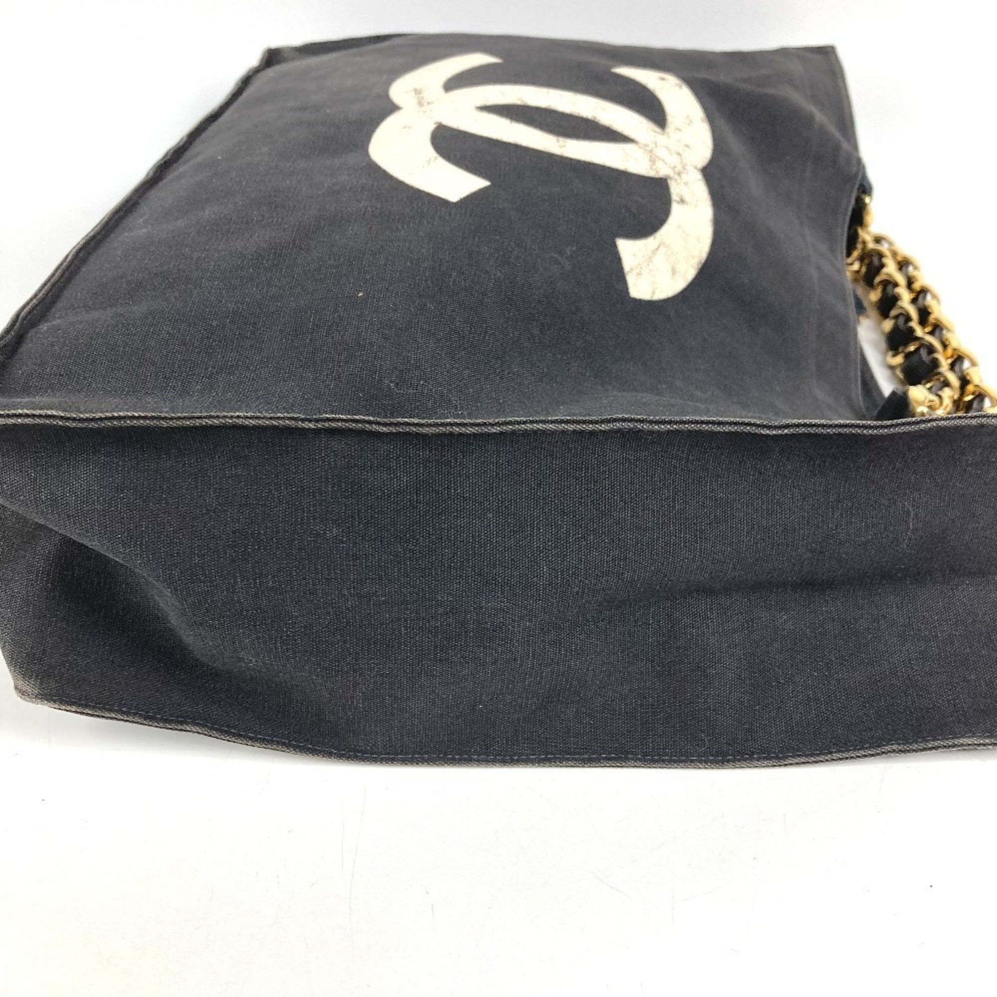 Chanel Black White Canvas Shoulder Bag Tote Bag (Pre-Owned)