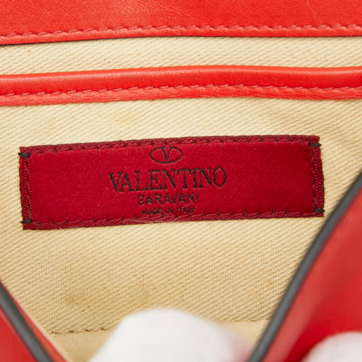 Valentino Red Color Leather Shoulder Bag (Pre-Owned)