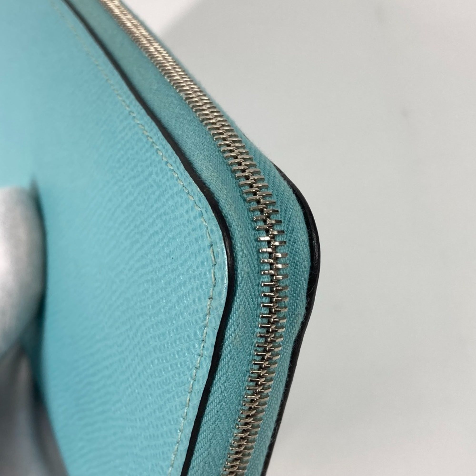 Hermes Blue Pink Epsom Leather Chain/Shoulder Wallet (Pre-Owned)
