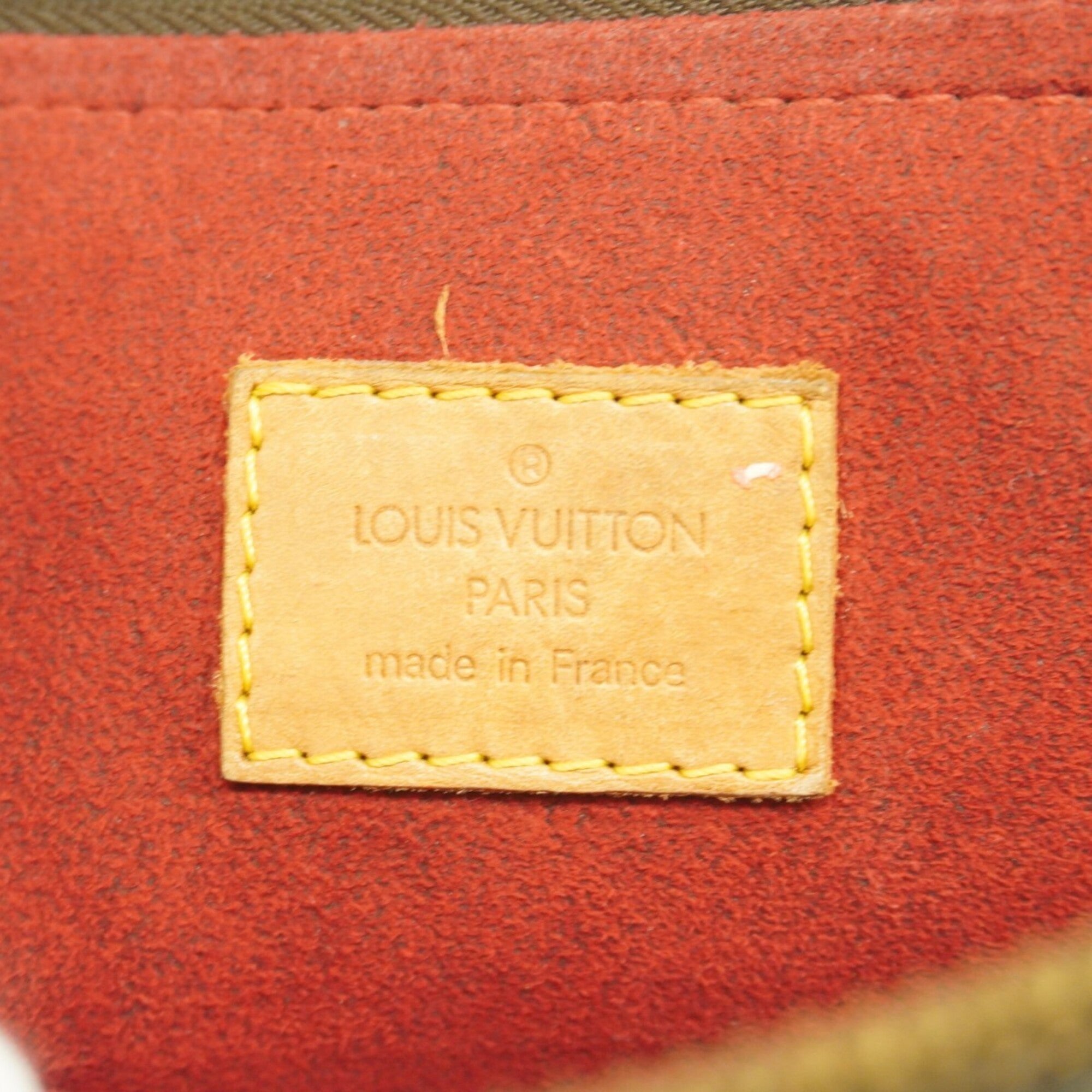 Louis Vuitton Brown Shoulder Bag (Pre-Owned)