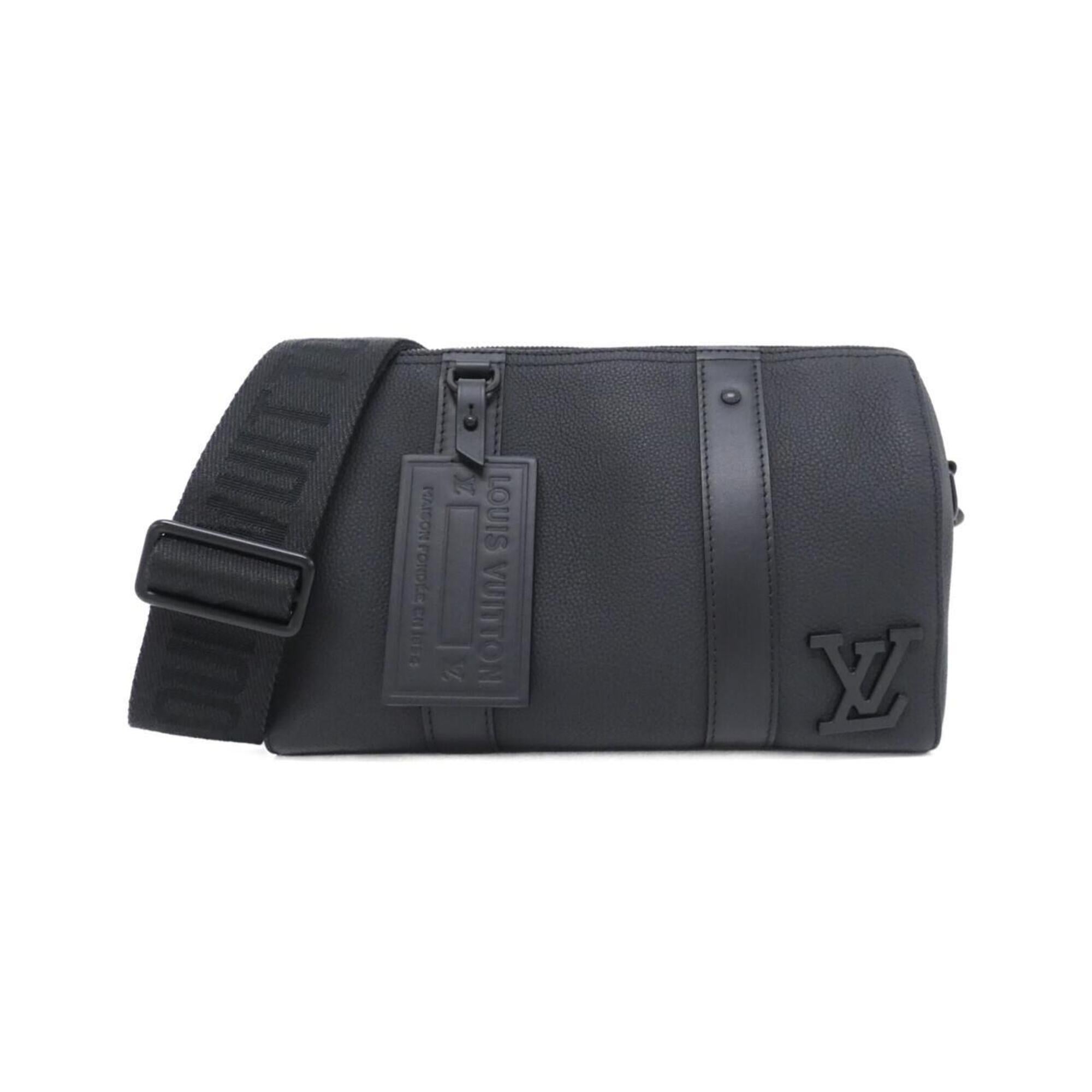 Louis Vuitton Black Leather Shoulder Bag (Pre-Owned)