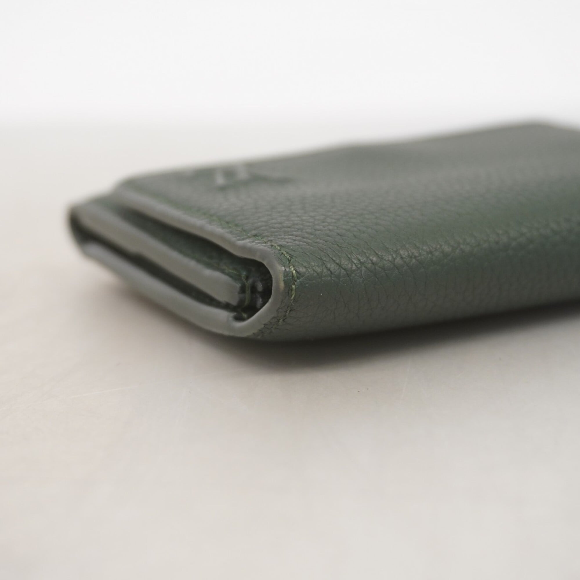 Louis Vuitton Green Wallet (Tri-Fold) (Pre-Owned)