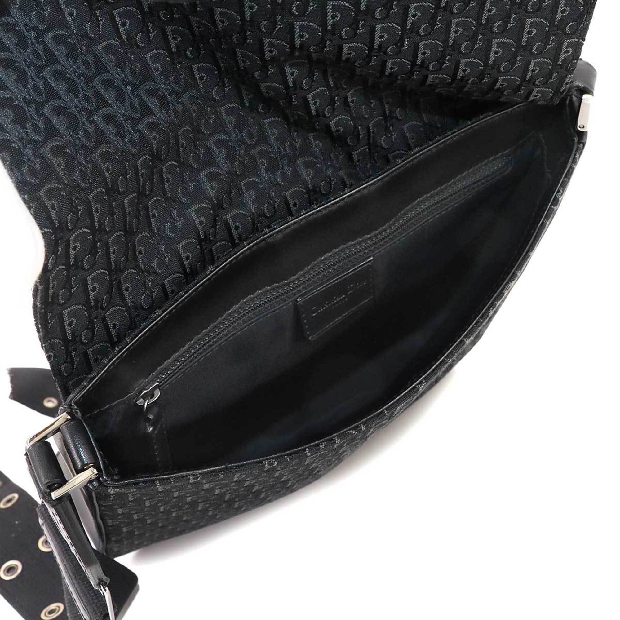 Christian Dior Trotter Black Canvas Leather Shoulder Bag (Pre-Owned)