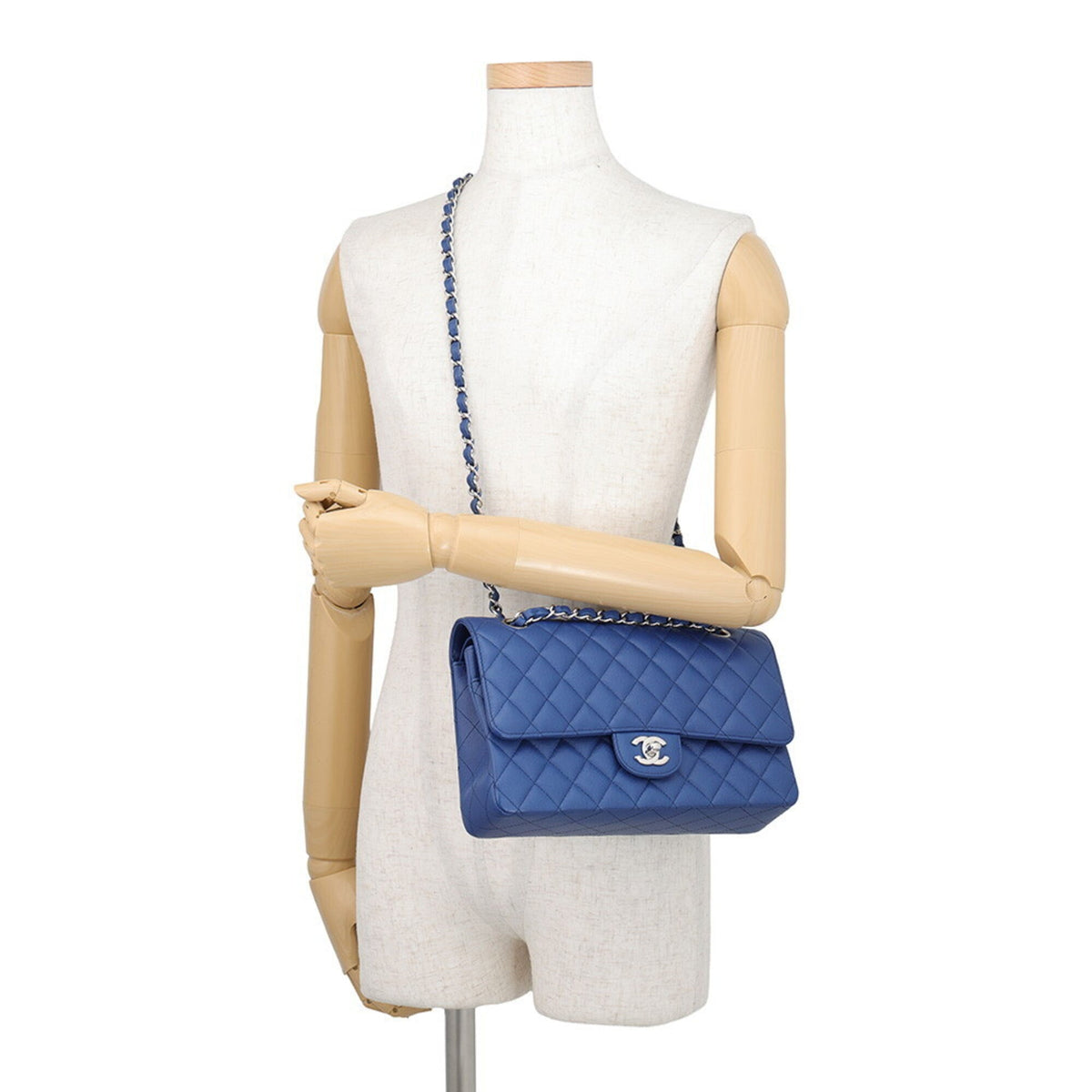 Chanel Matelasse Blue Grained Calfskin Handbag Shoulder Bag (Pre-Owned)