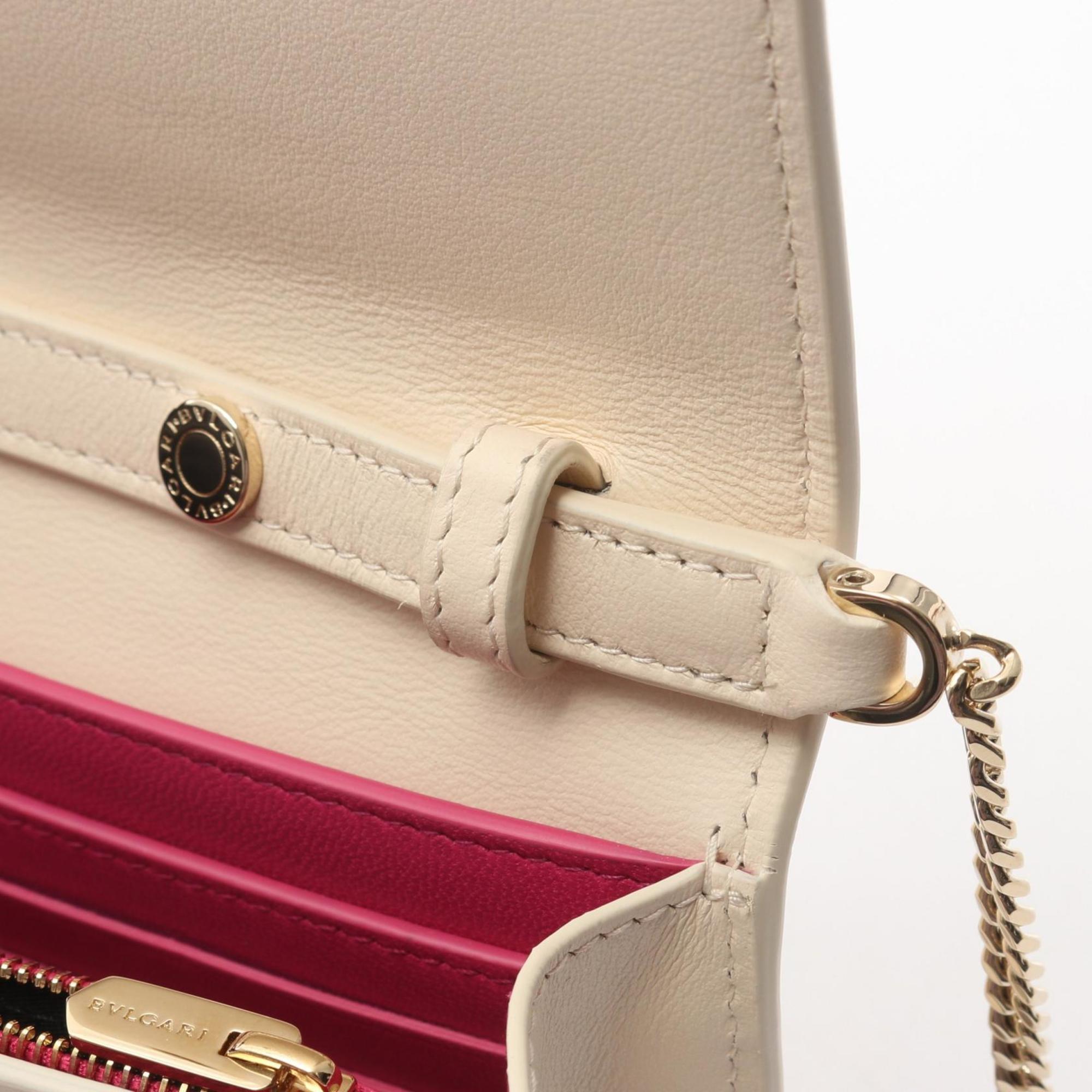 Bvlgari Ivory Leather Handbag Shoulder Bag (Pre-Owned)