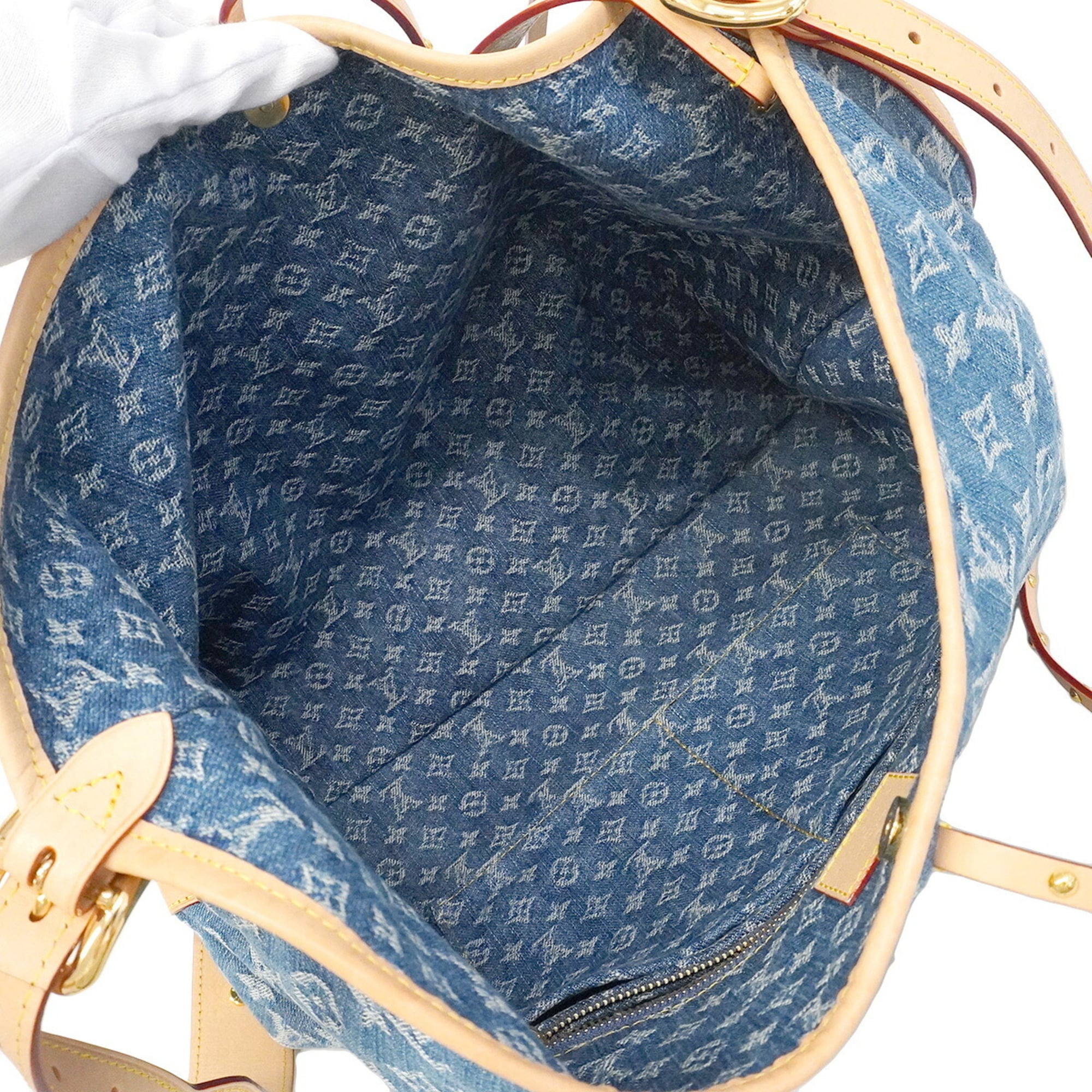 Louis Vuitton Blue Shoulder Bag (Pre-Owned)