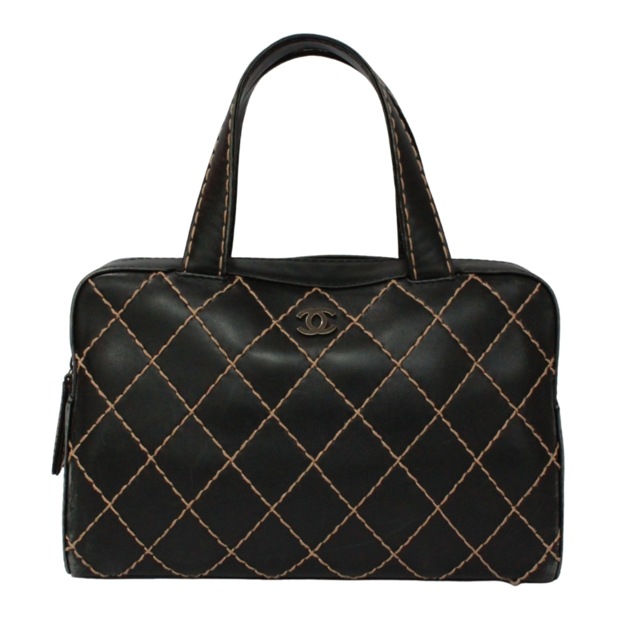 Chanel Black Leather Handbag (Pre-Owned)