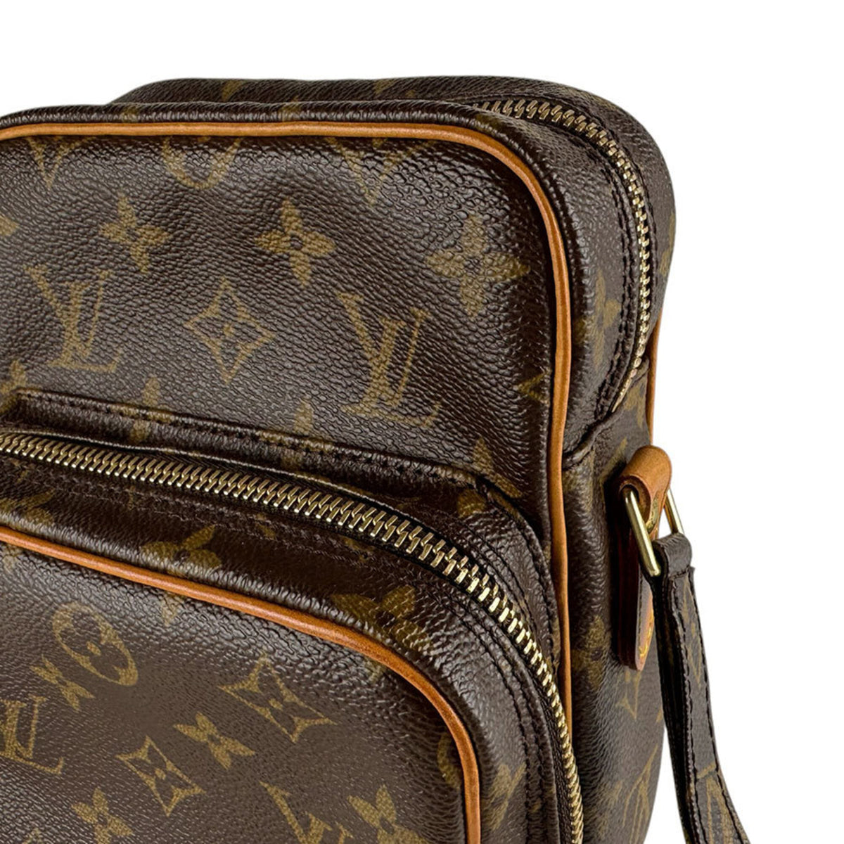 Louis Vuitton Brown Monogram Monogram Shoulder Bag (Pre-Owned)