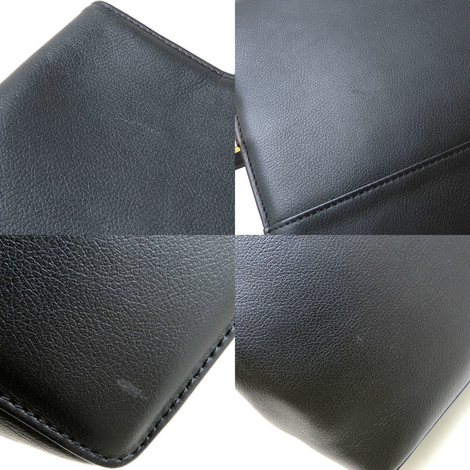 Burberry Black Leather Handbag (Pre-Owned)