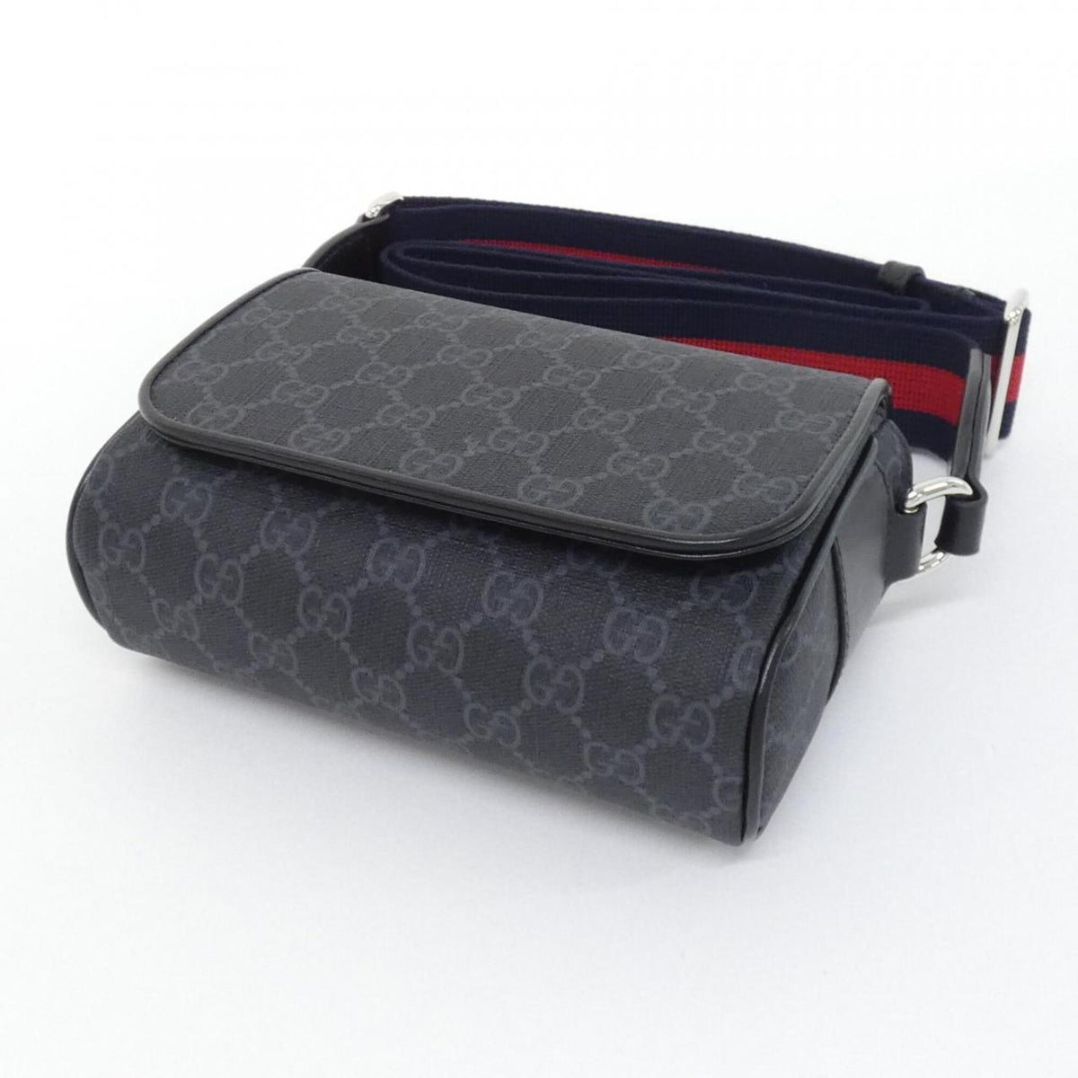 Gucci Black Gg Supreme Shoulder Bag (Pre-Owned)
