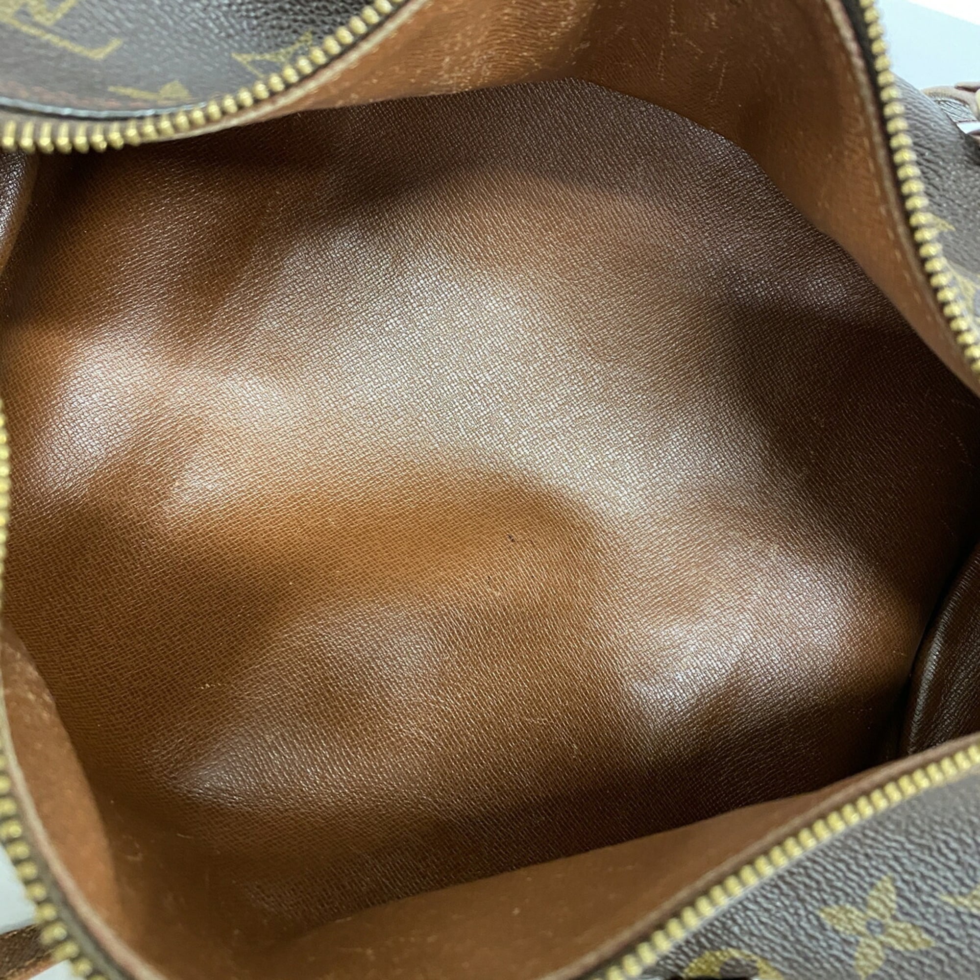 Louis Vuitton Brown Handbag (Pre-Owned)