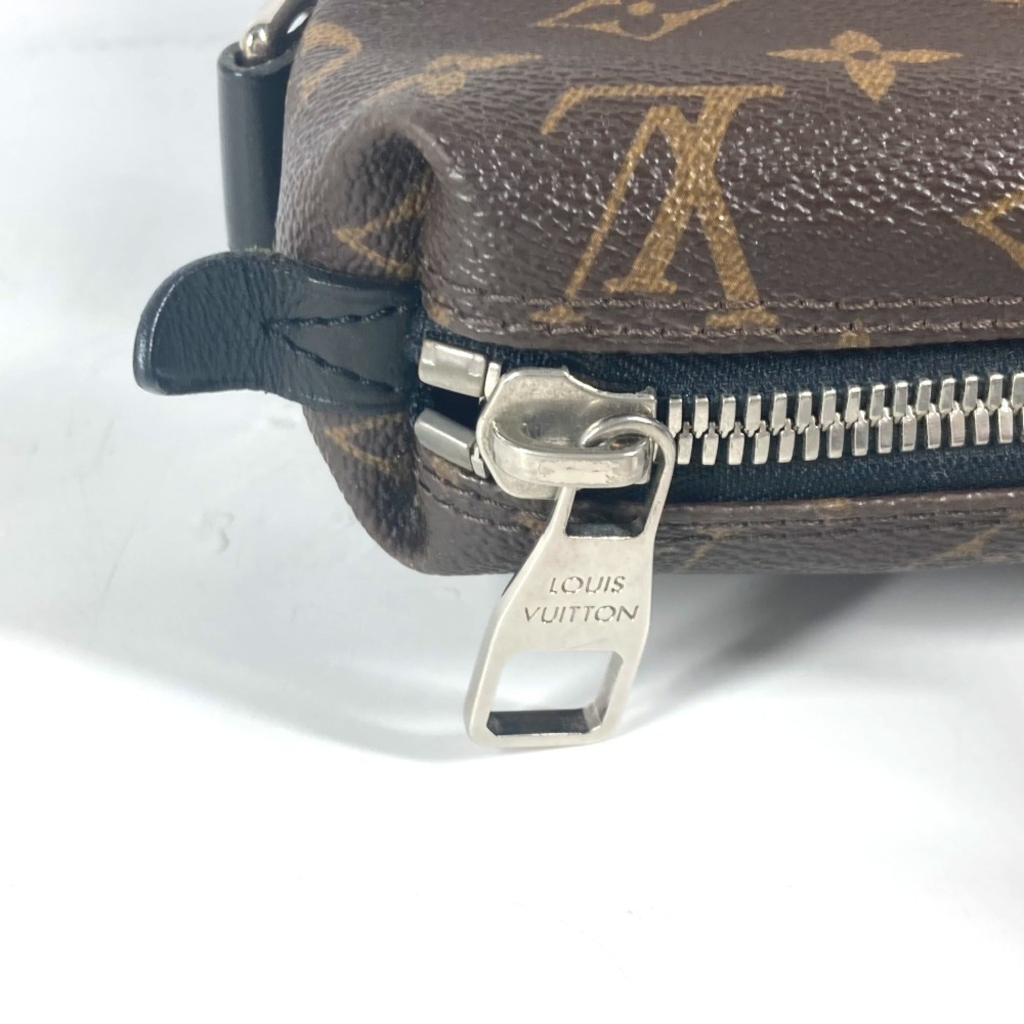 Louis Vuitton Black Brown Canvas Handbag Tote Bag (Pre-Owned)