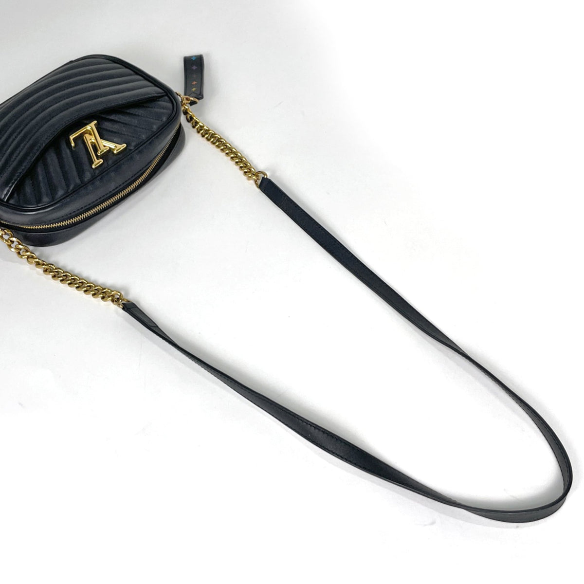 Louis Vuitton Black Noir Leather Shoulder Bag (Pre-Owned)