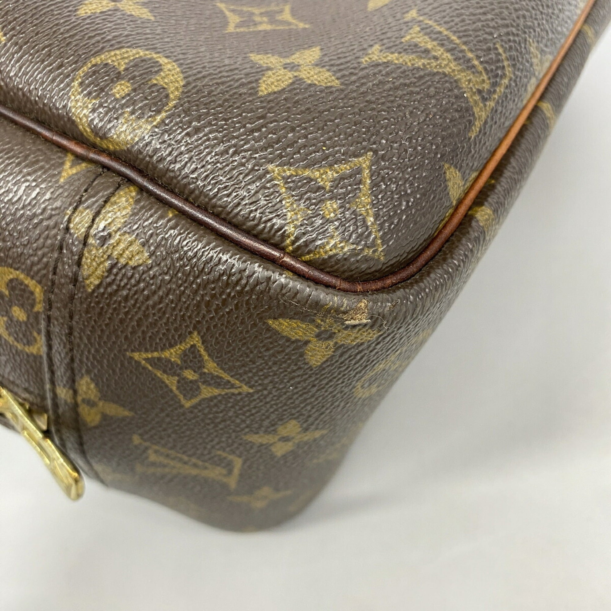 Louis Vuitton Brown Handbag (Pre-Owned)