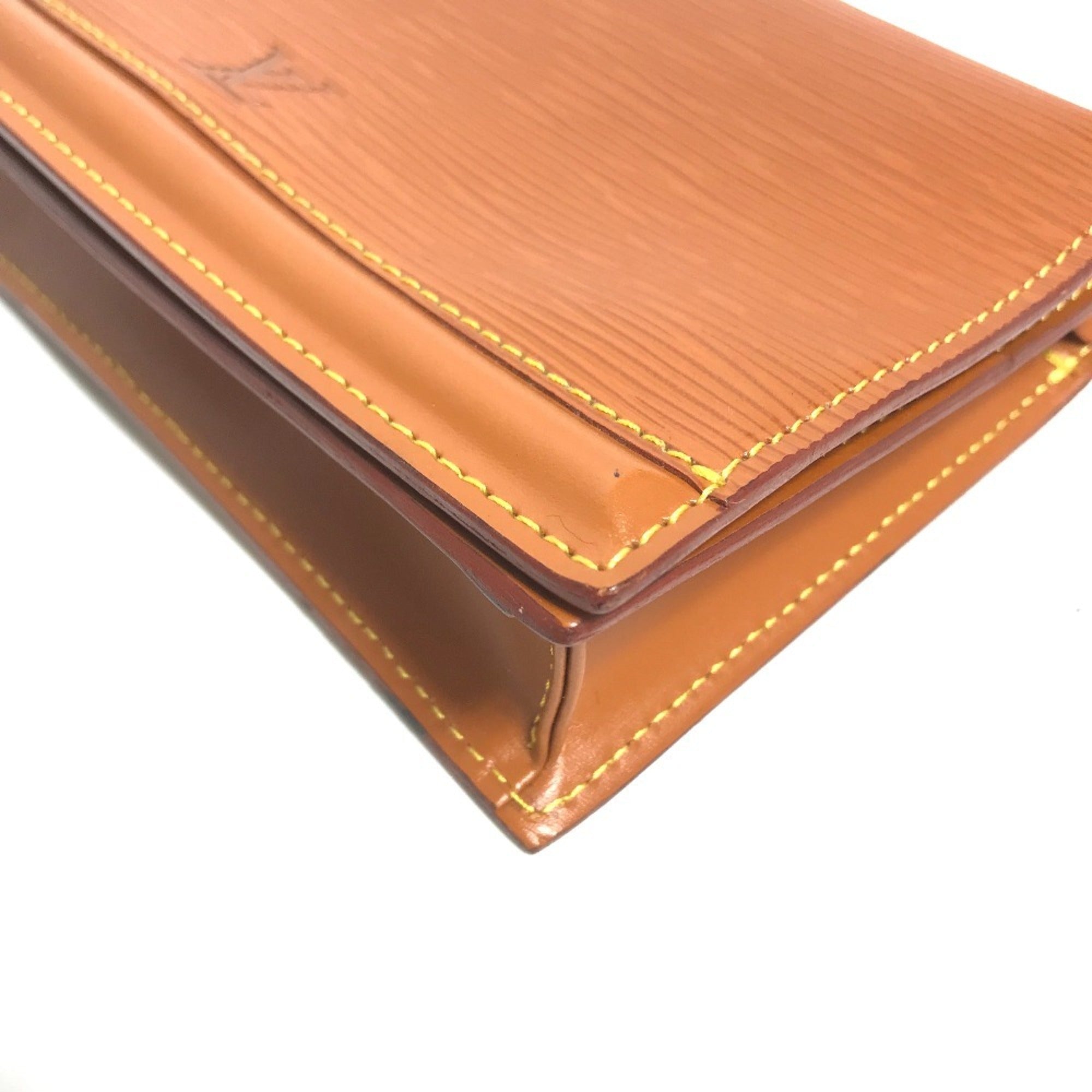 Louis Vuitton Brown Kenyan Brown Epi Leather Pouch (Pre-Owned)