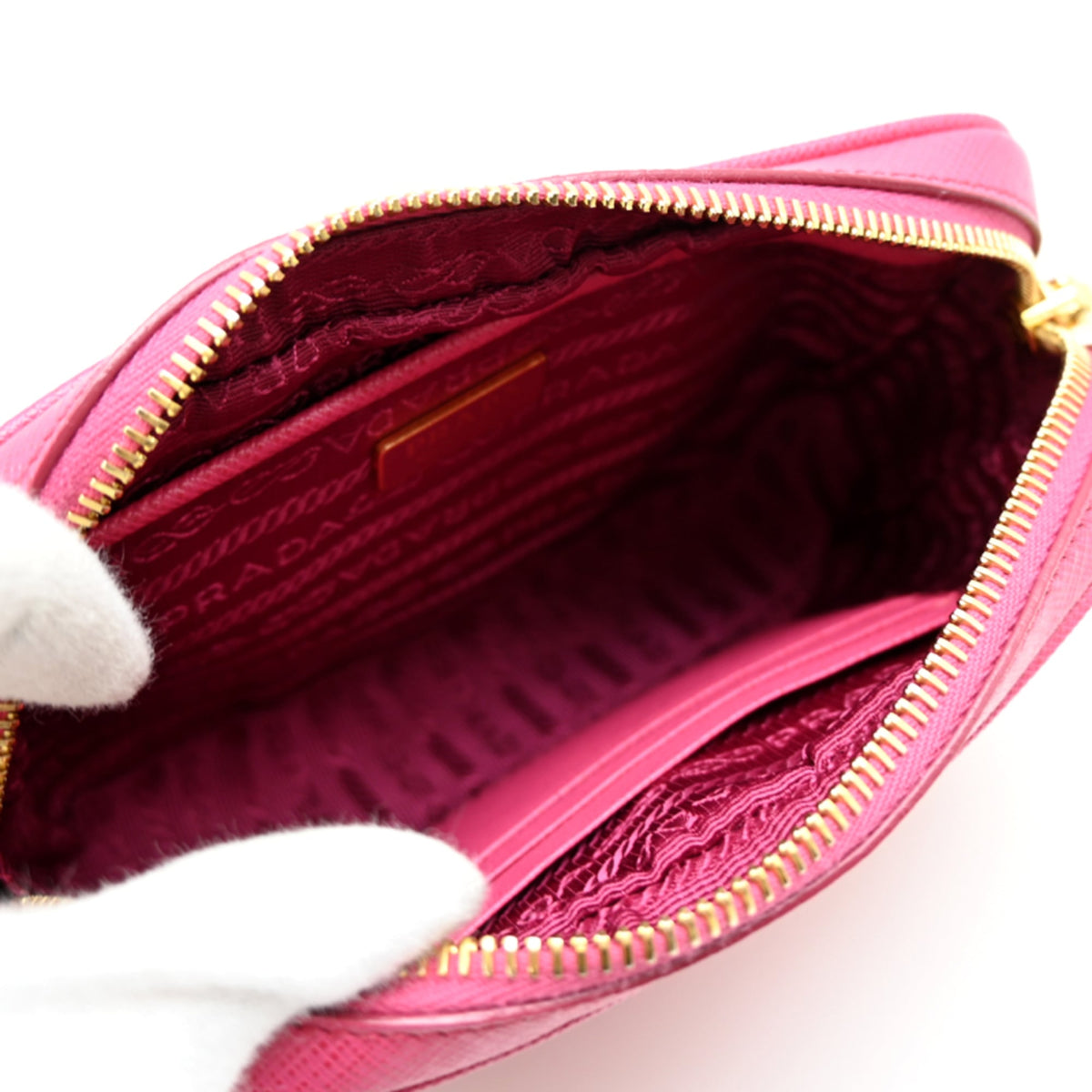 Prada Pink Leather Shoulder Bag (Pre-Owned)