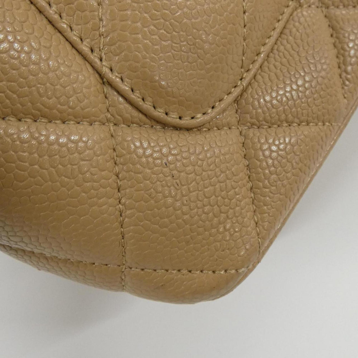 Chanel Beige Grained Calfskin Handbag (Pre-Owned)