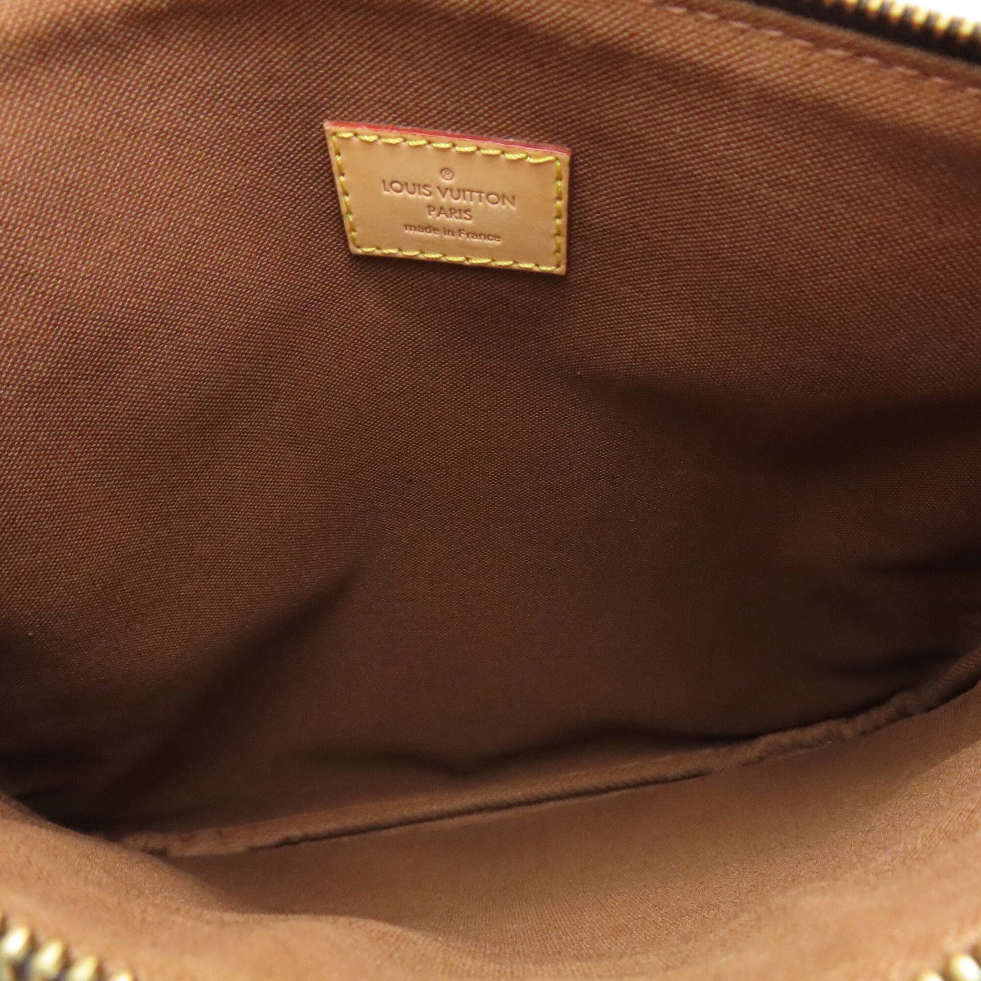 Louis Vuitton Monogram Monogram Pochette Shoulder Bag (Pre-Owned)