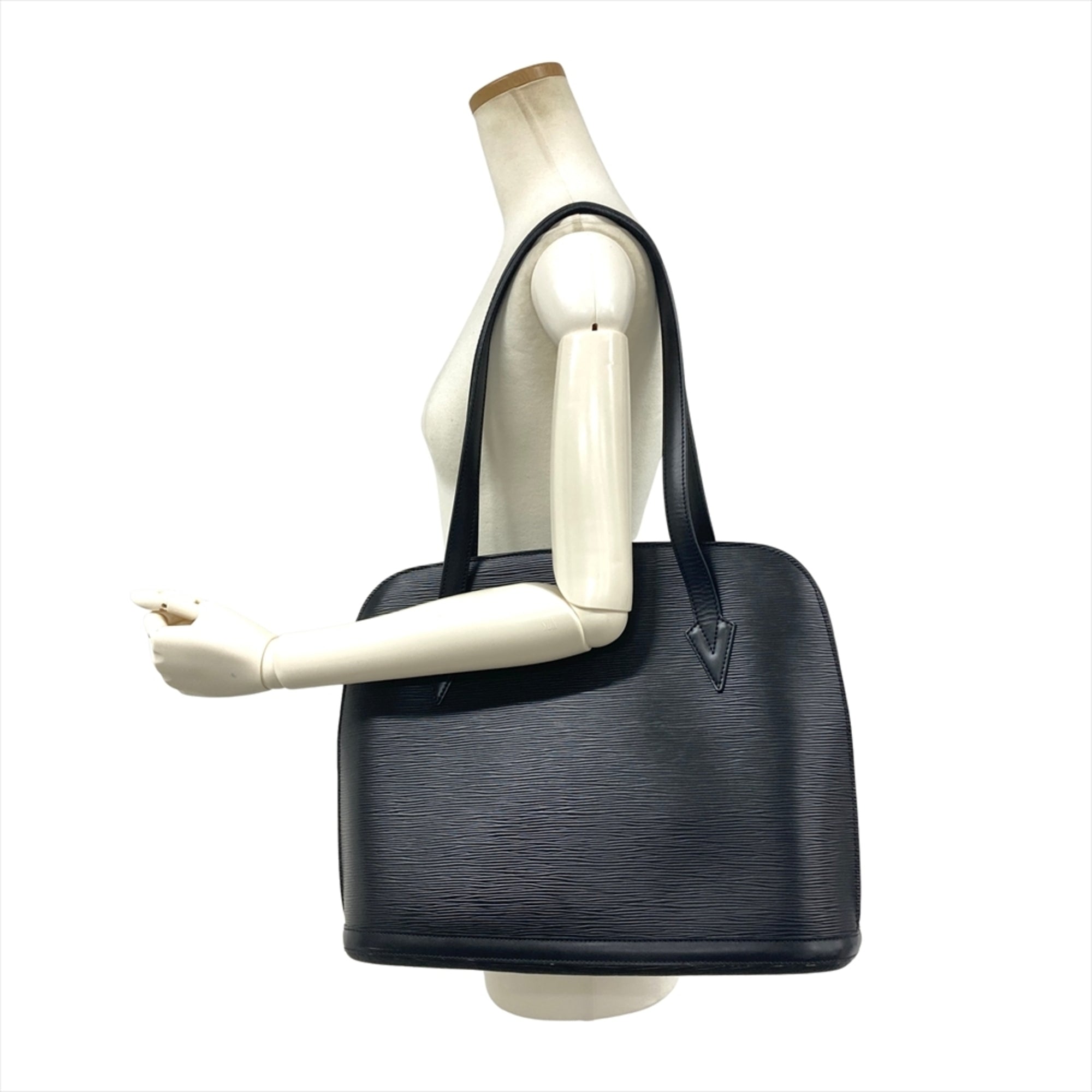 Louis Vuitton Black Noir Epi Leather Shoulder Bag Tote Bag (Pre-Owned)