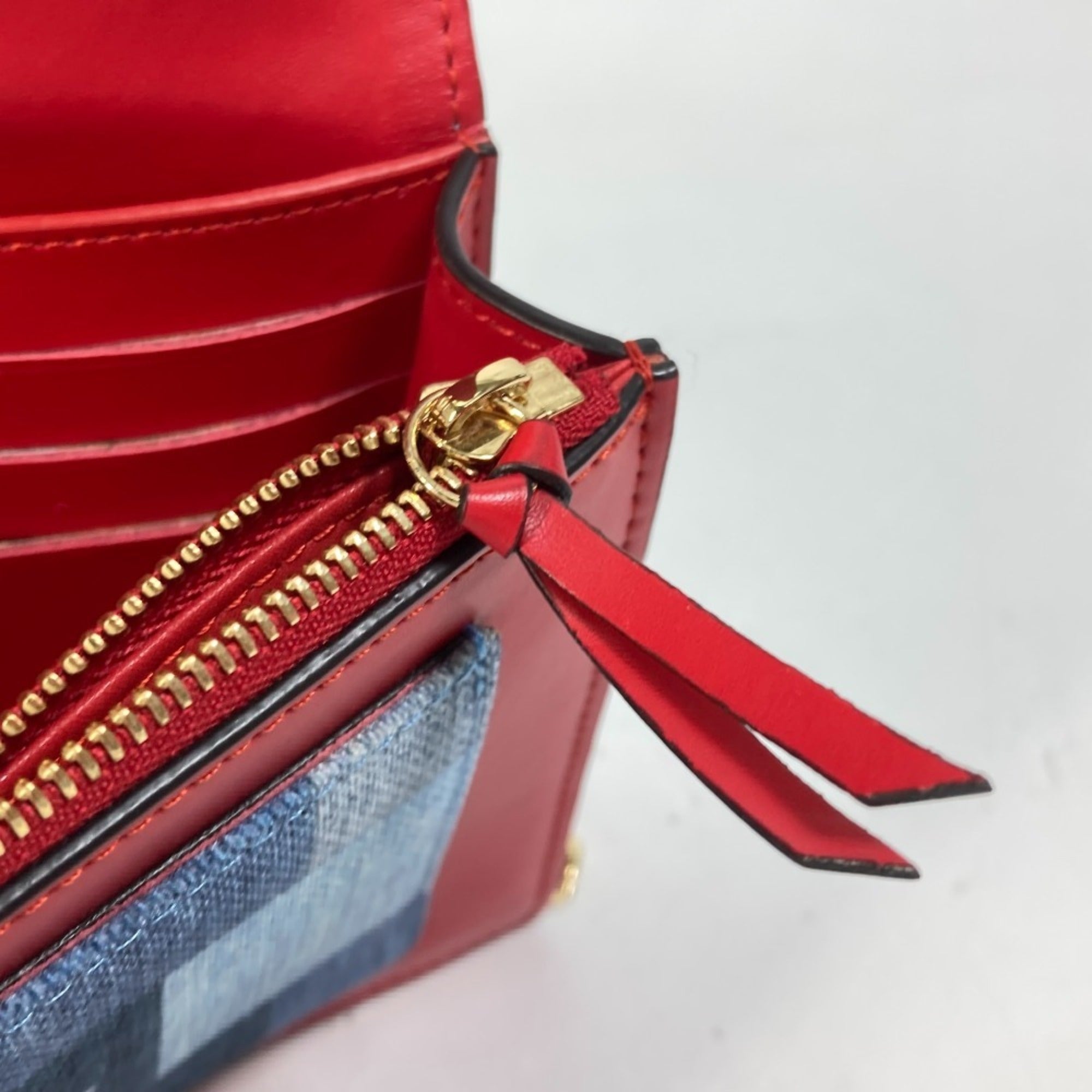 Louis Vuitton Monogram Denim Blue Red Color Monogram Denim Chain/Shoulder Wallet (Pre-Owned)
