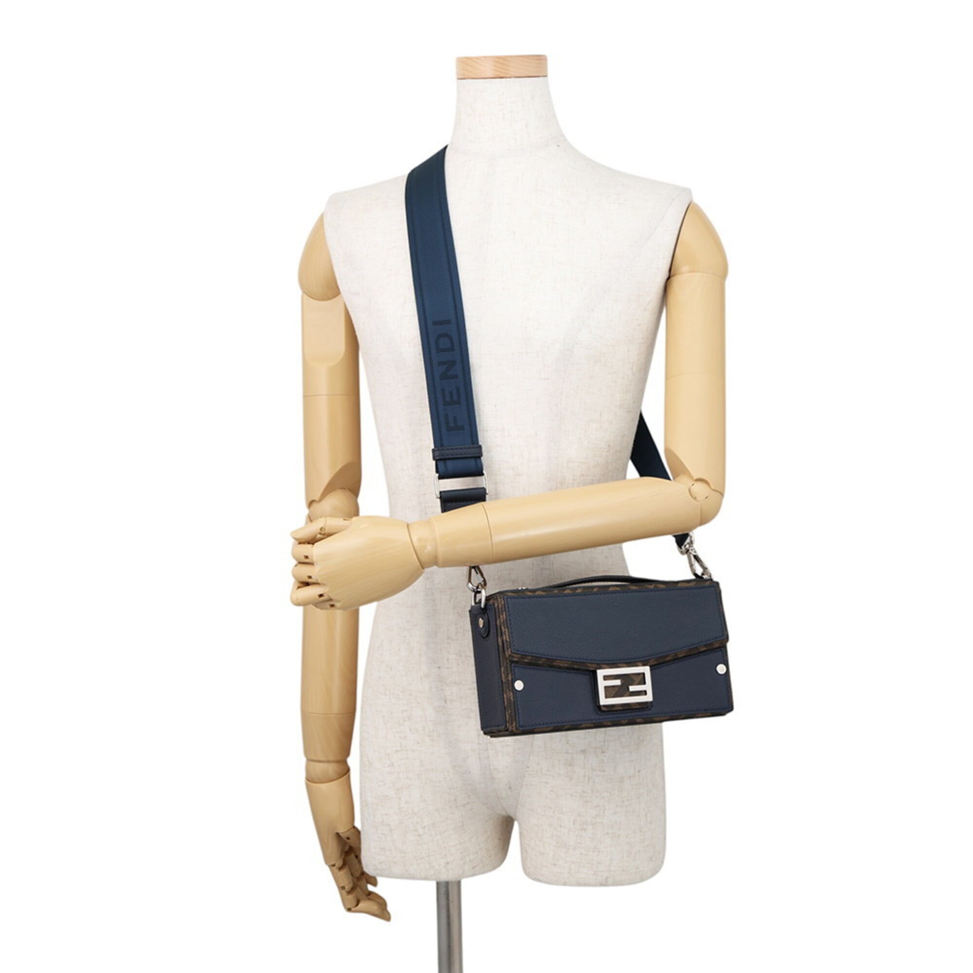 Fendi Baguette Brown Navy Pvc Leather Handbag Shoulder Bag (Pre-Owned)