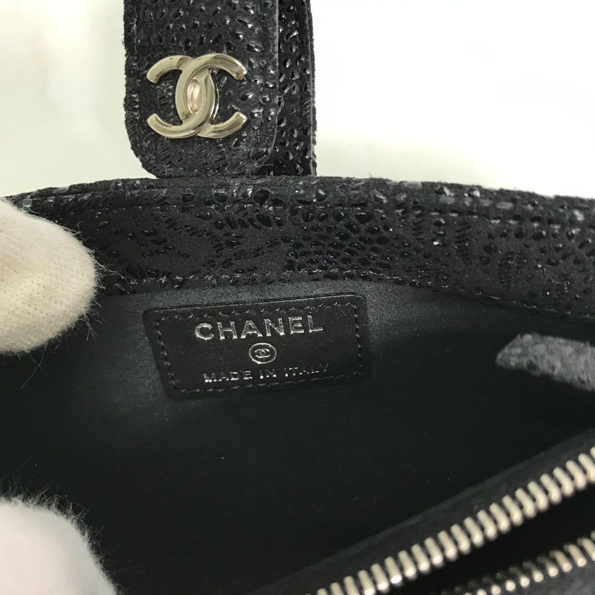 Chanel Black Leather Pouch (Pre-Owned)